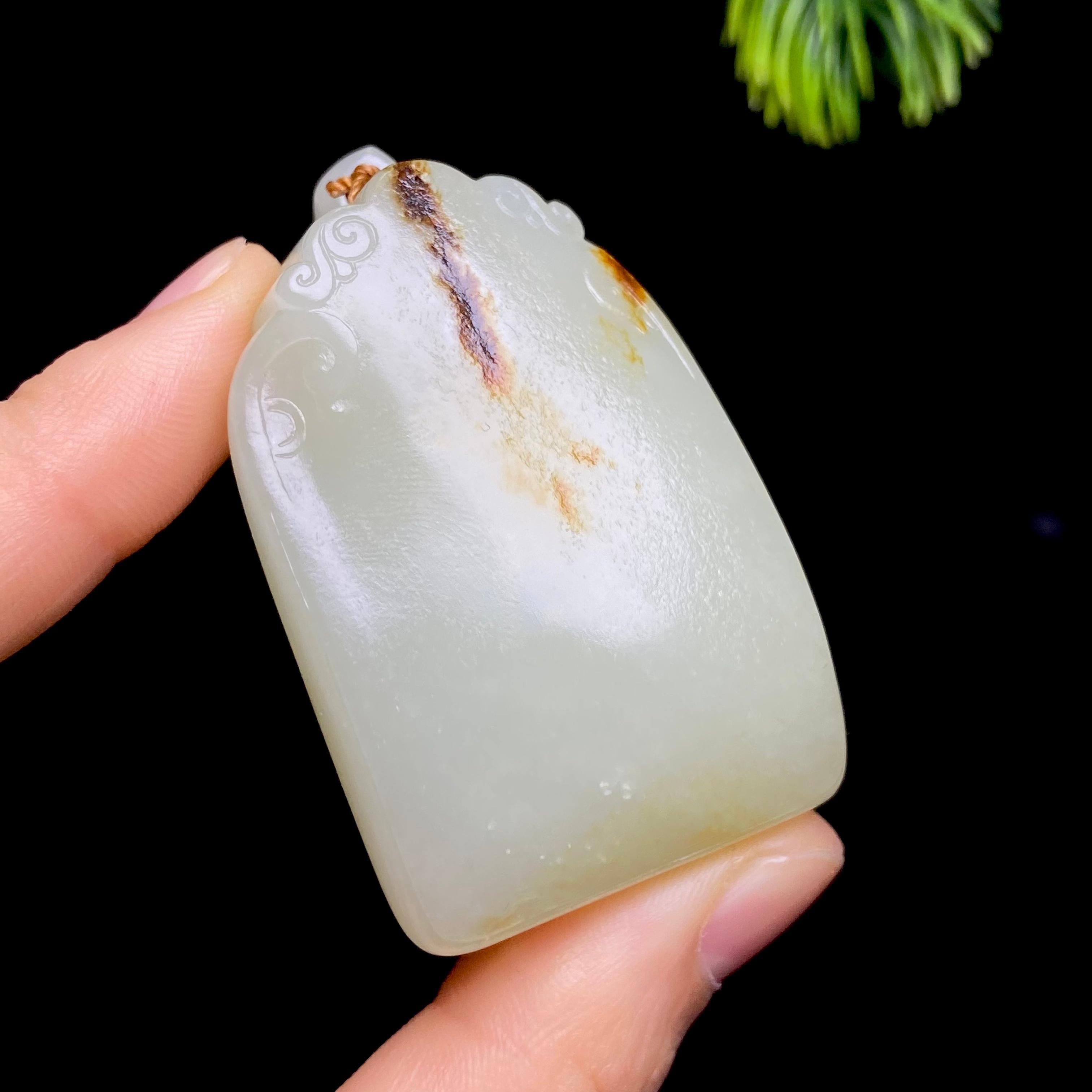 和田玉籽料无事牌（65.9g）