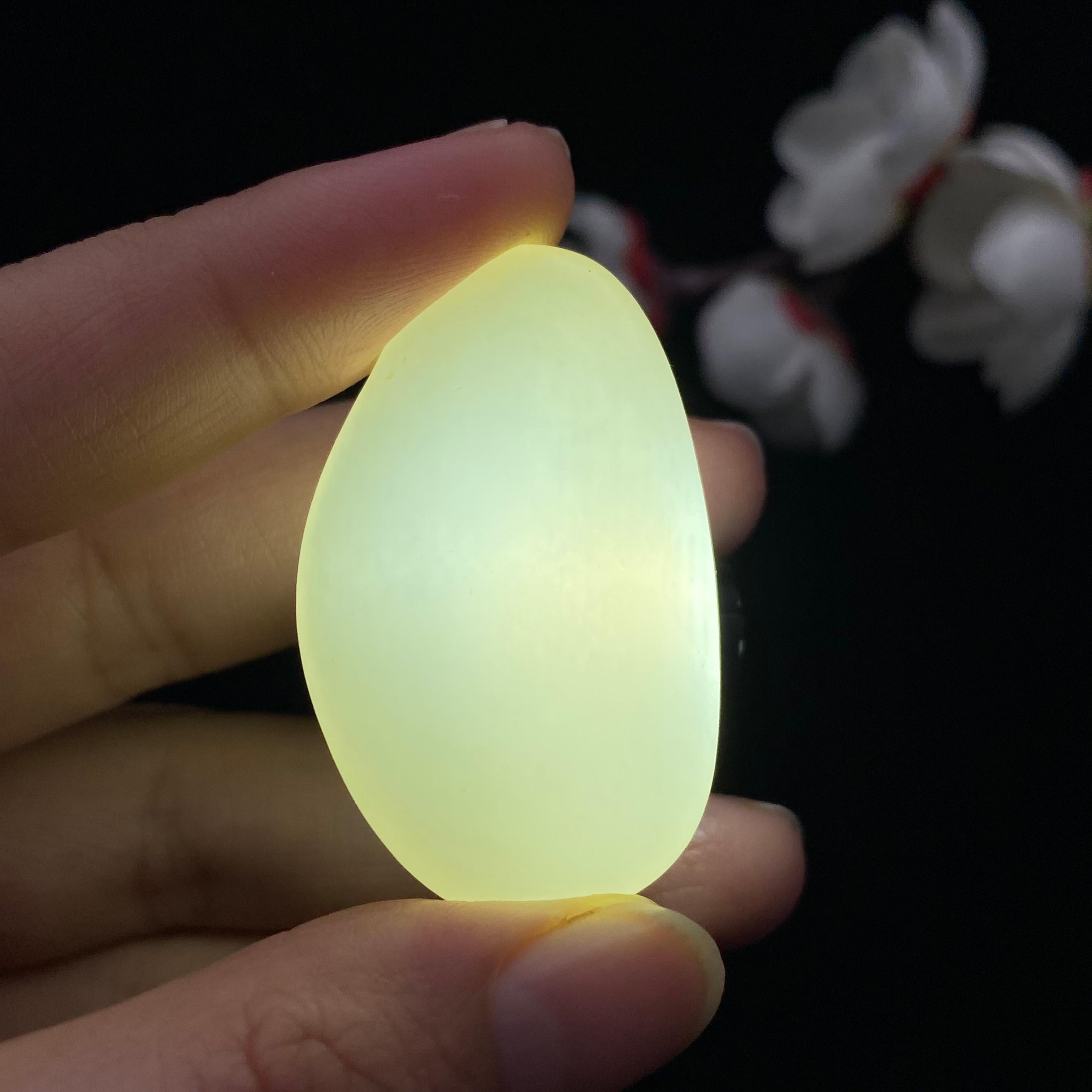 和田玉白玉籽料（17.9g）