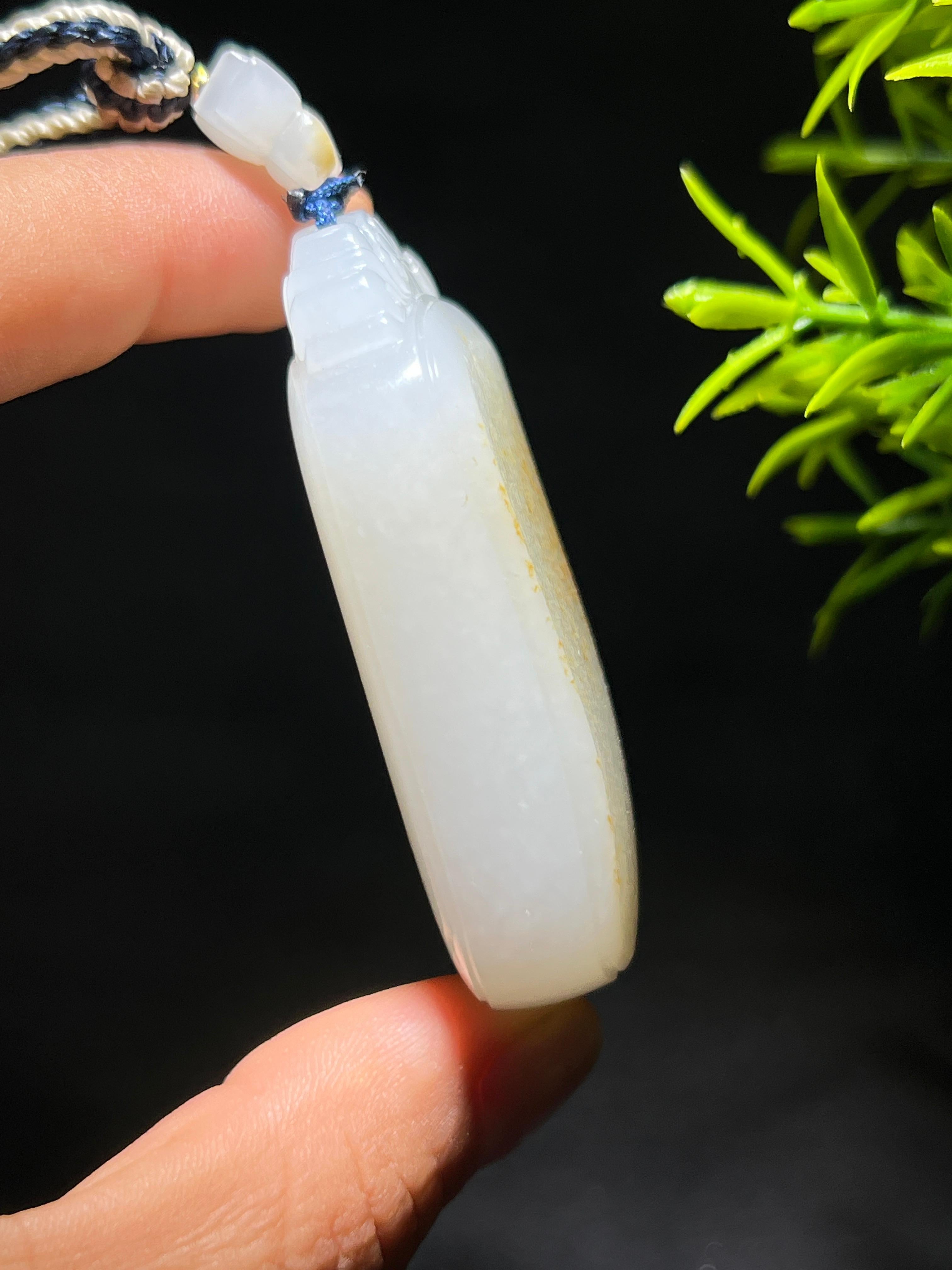 和田籽料洒金皮无事牌（76.8g）