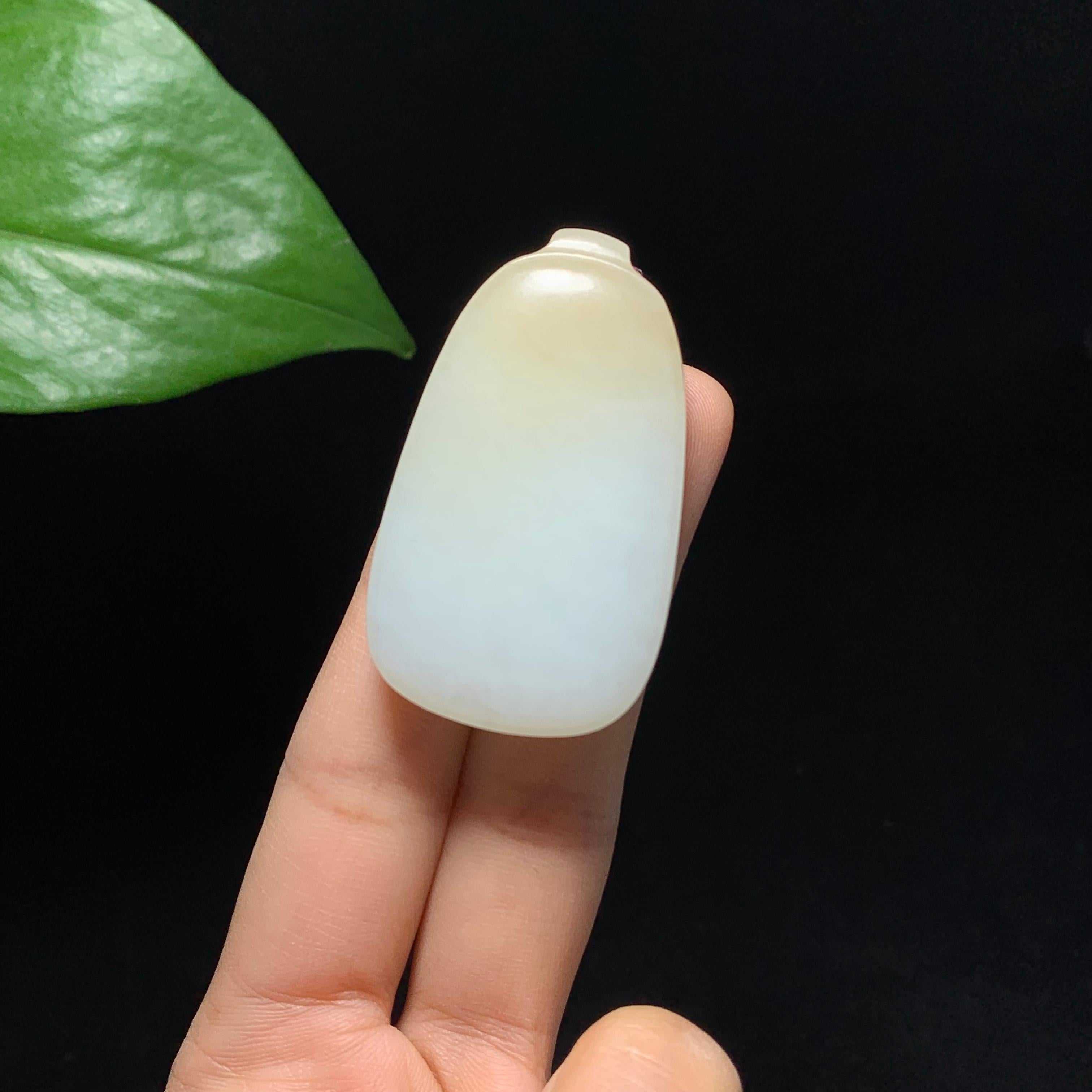 高品质新疆且末糖白玉无事牌（30.9g）