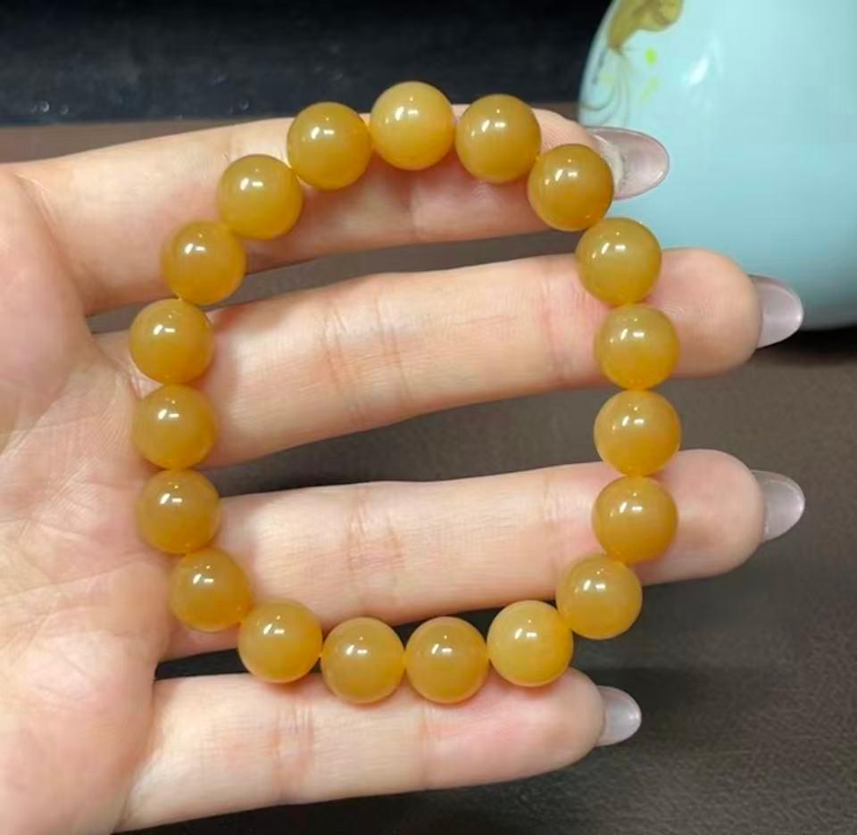 新疆和田玉且末料全糖圆珠手串（27.7g）