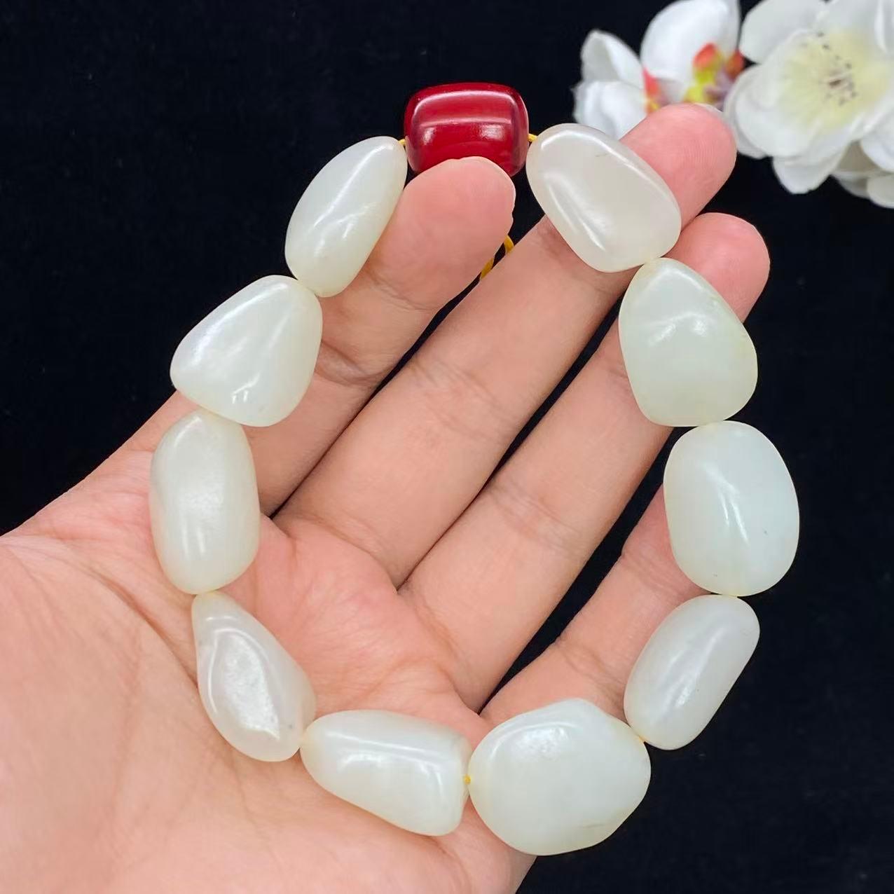 和田玉白玉籽料【精品手串】（71.6g）