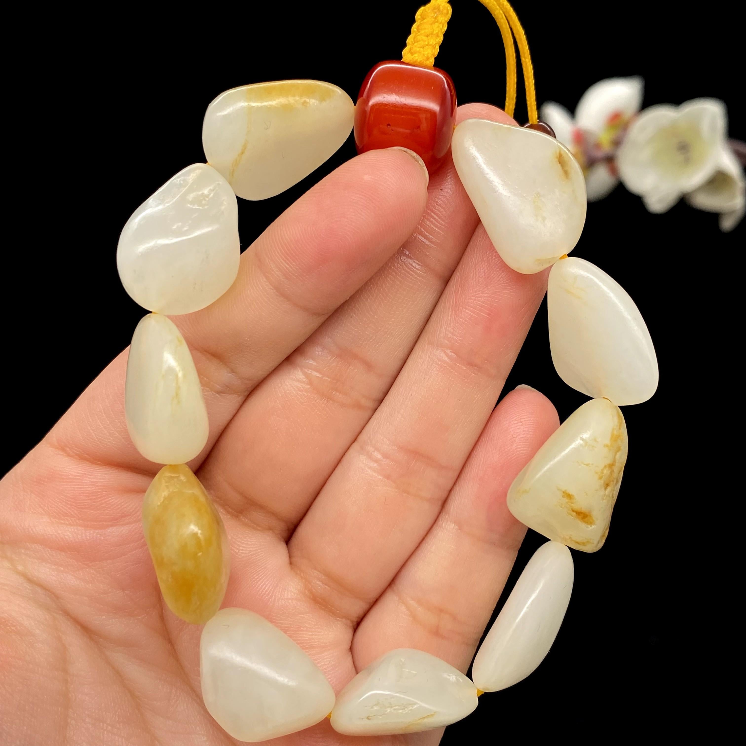 和田玉洒金皮籽料【精品手串】（49.8g）