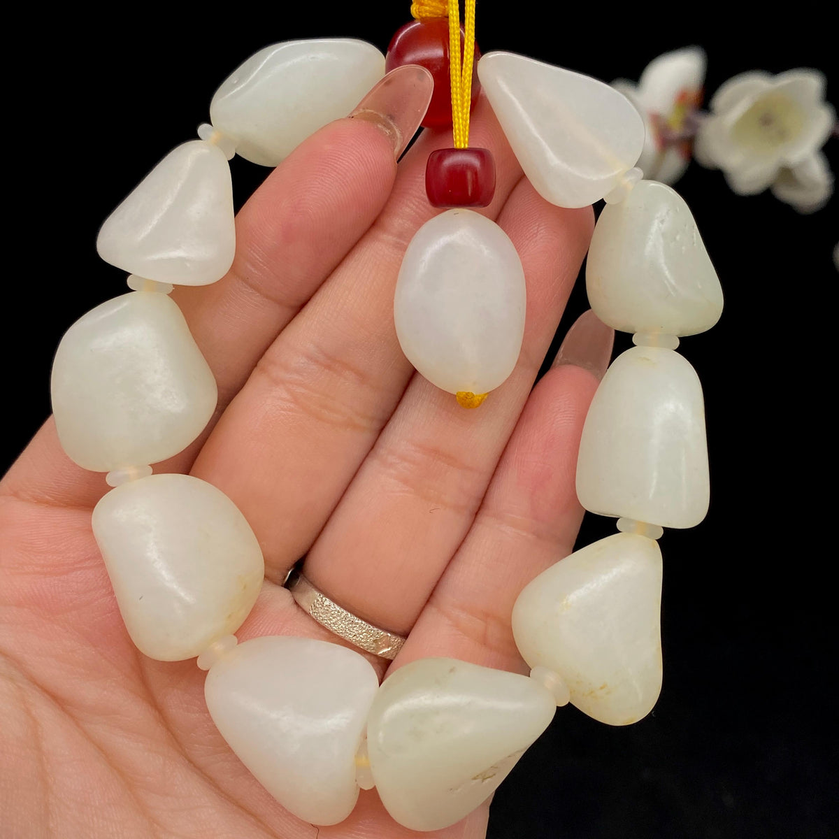 和田玉白玉籽料【精品手串】（68.2g）
