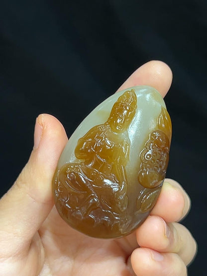 和田玉且末料糖白观音（40.3g）