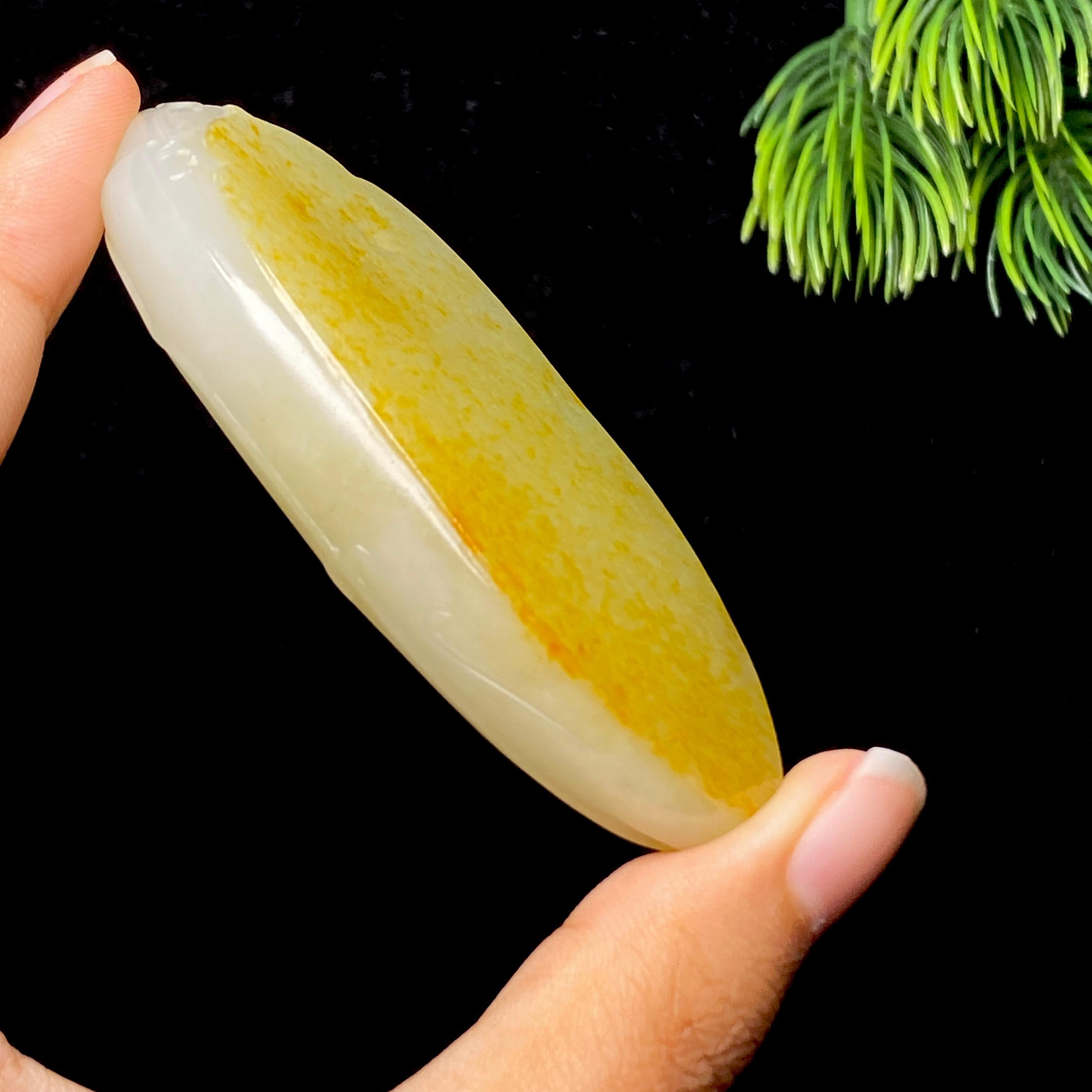 和田玉籽料无事牌（80.5g）