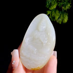 和田玉籽料坐莲观音（40.2g）