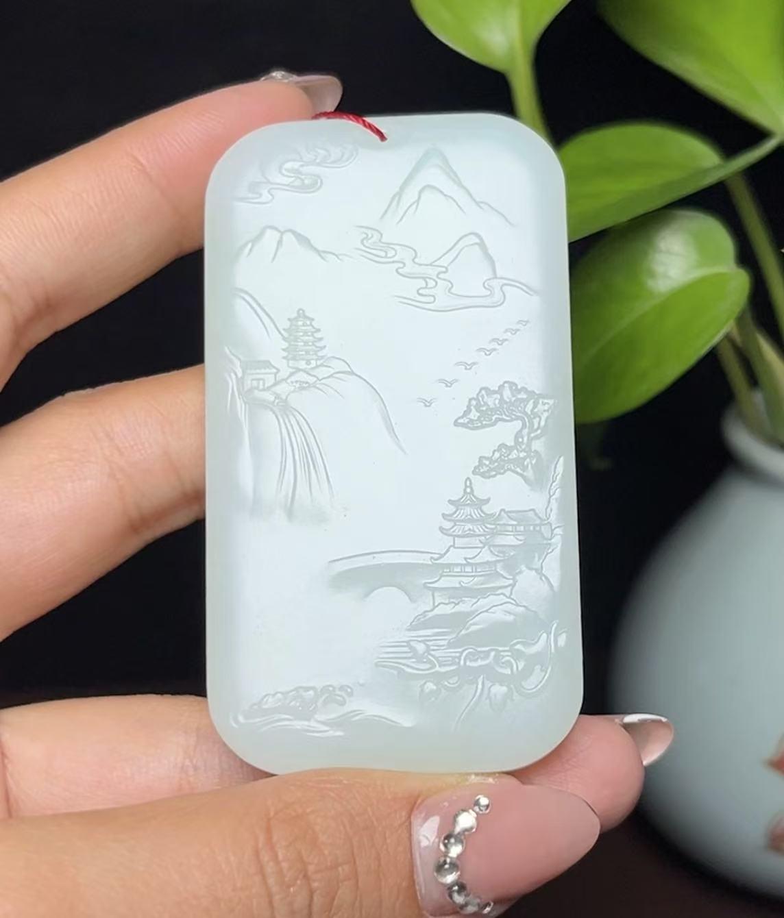 和田羊脂玉龙牌（70.14g）