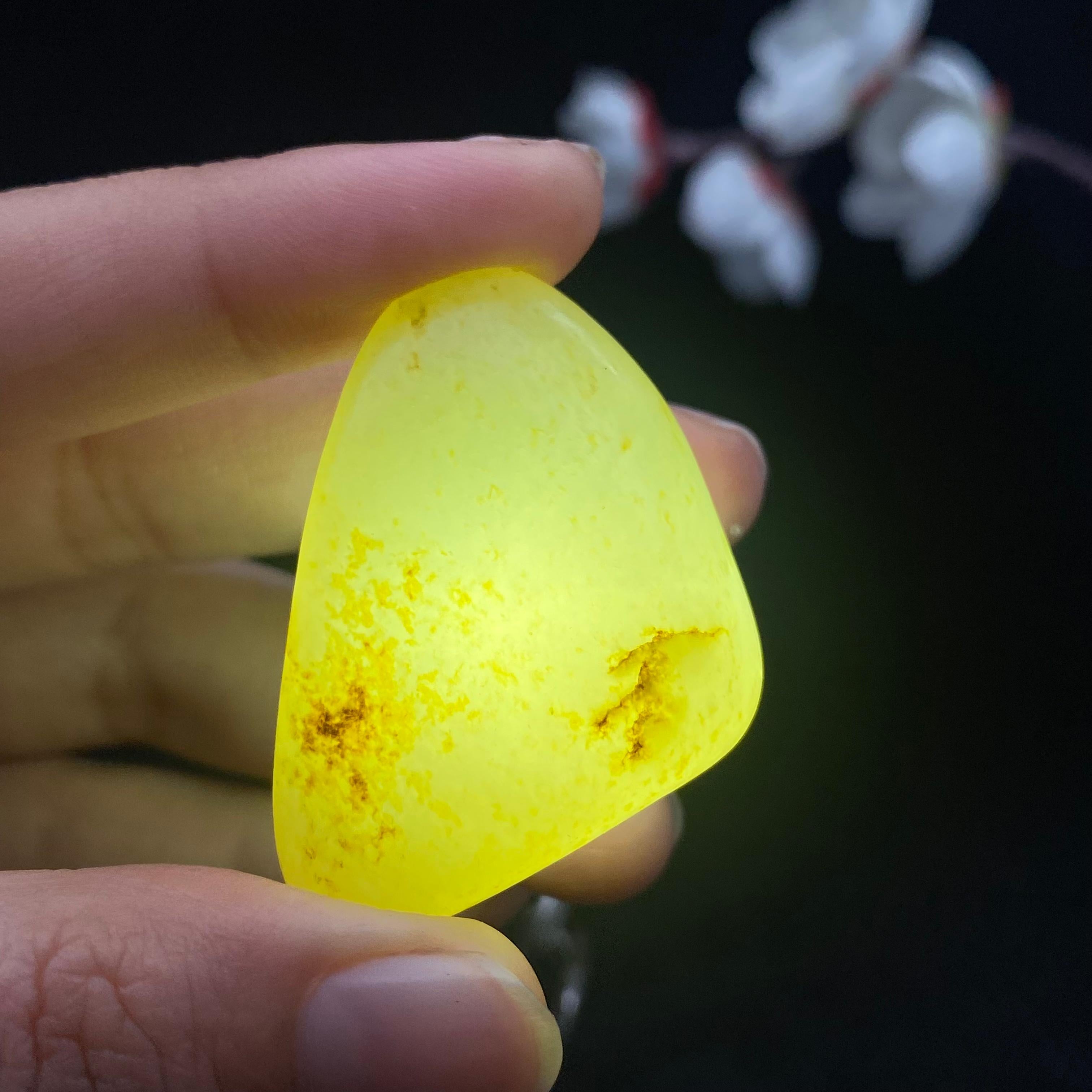和田玉洒金皮籽料（24.6g）