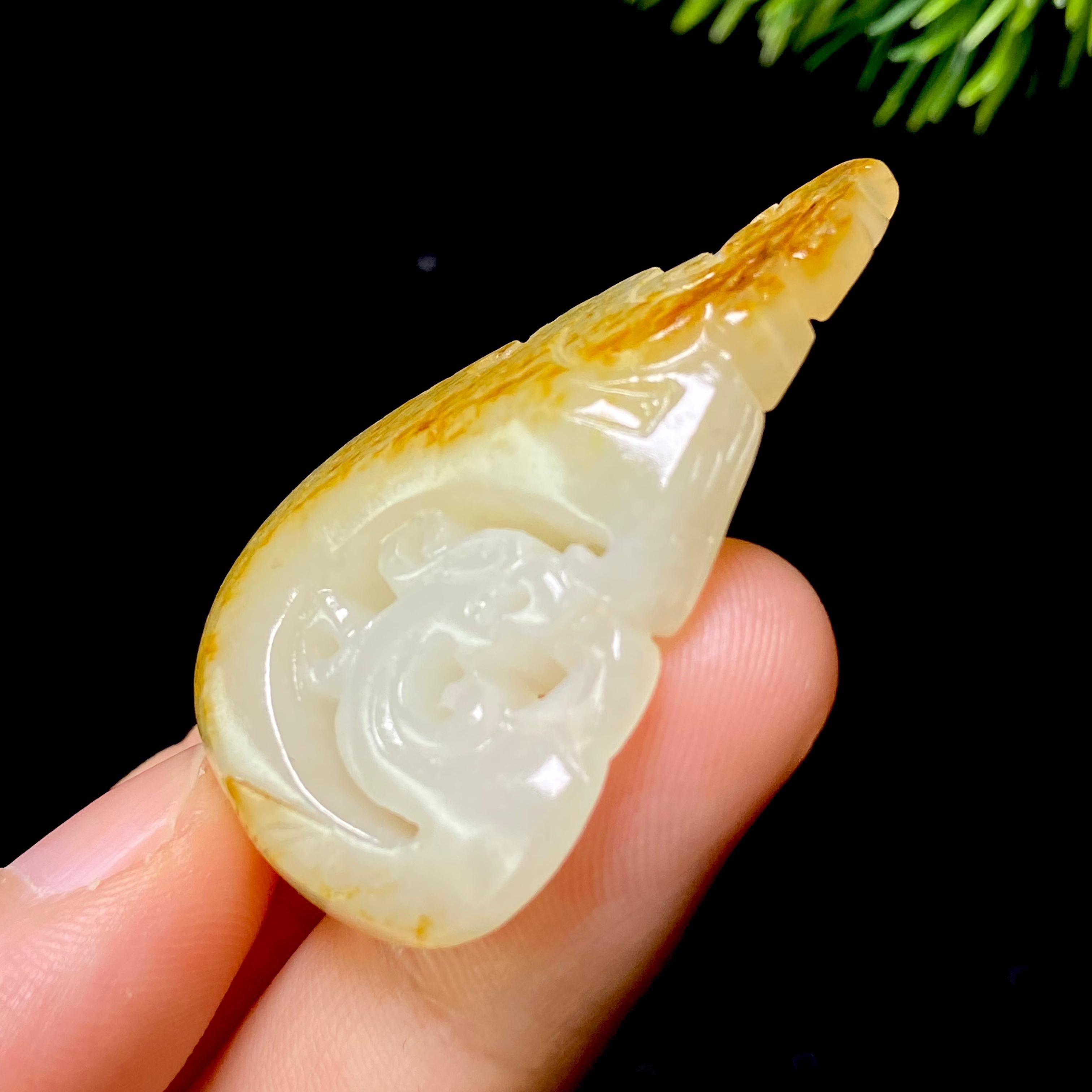 和田玉籽料仿古龙（17.2g）