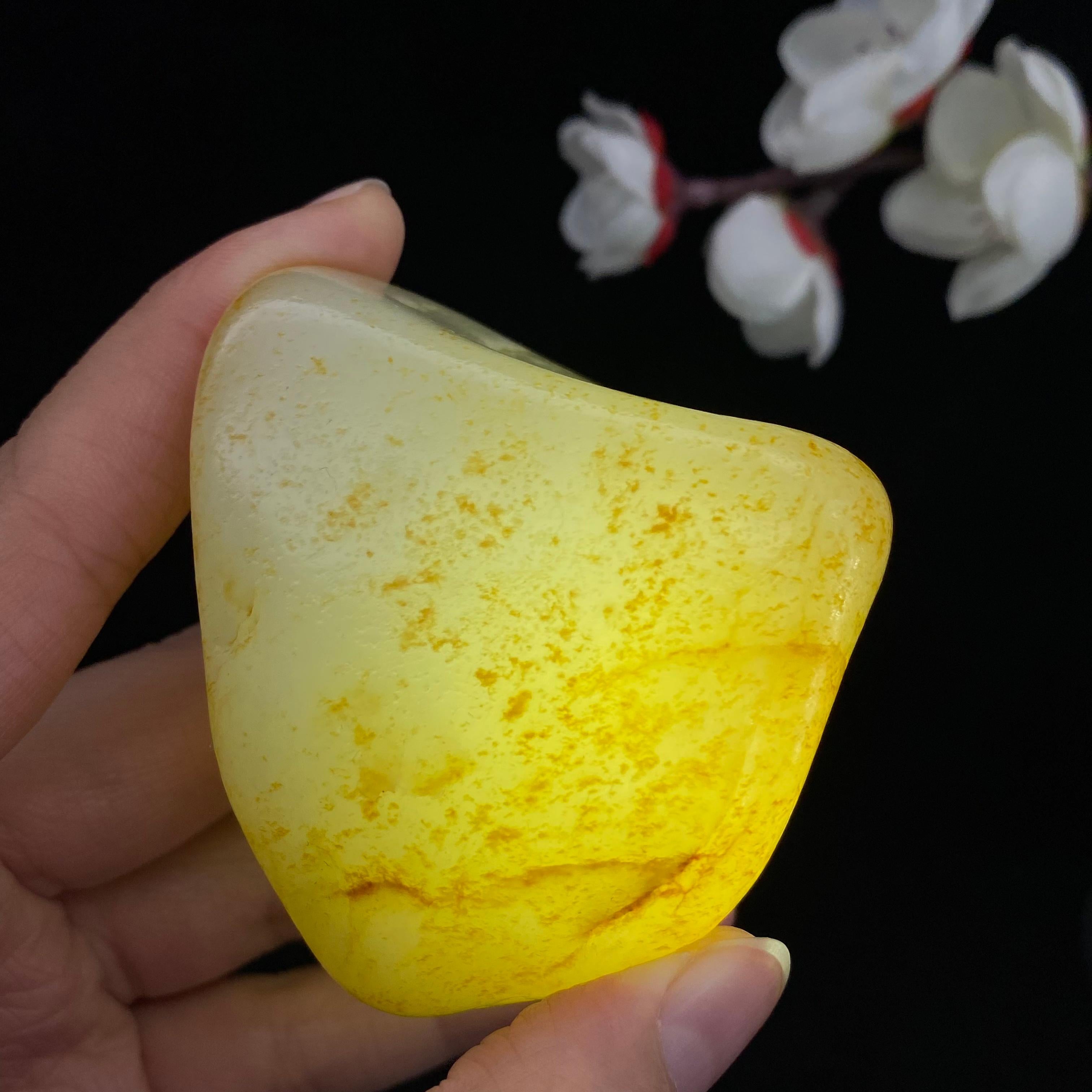 和田玉洒金皮籽料手把件（166.7g）