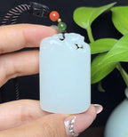 和田羊脂玉貔貅平安无事牌府上有龙（41.7g）