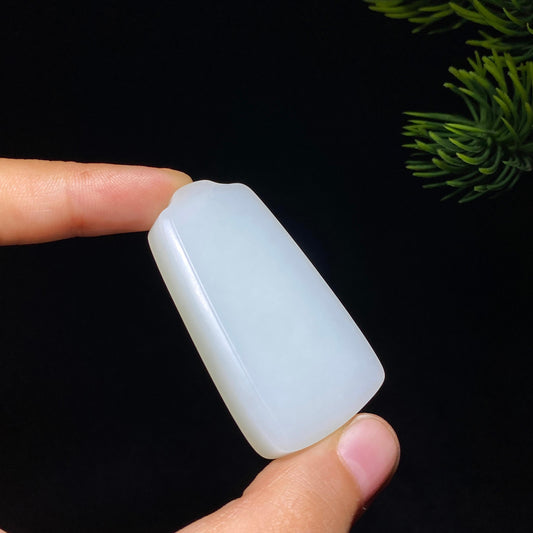 和田玉白玉无事牌（30.3g）