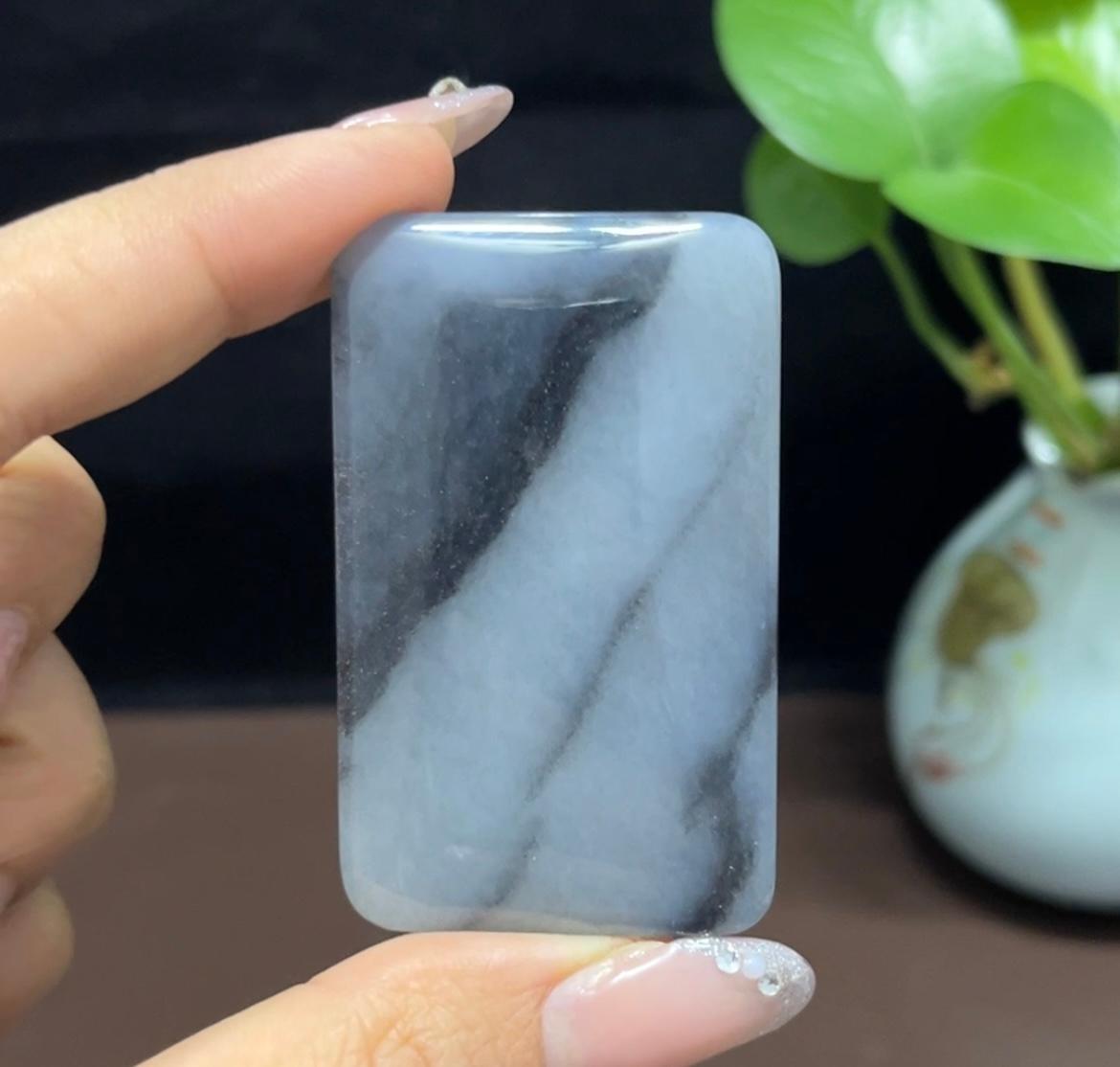 新疆和田玉意境青花平安无事牌（28.6g）