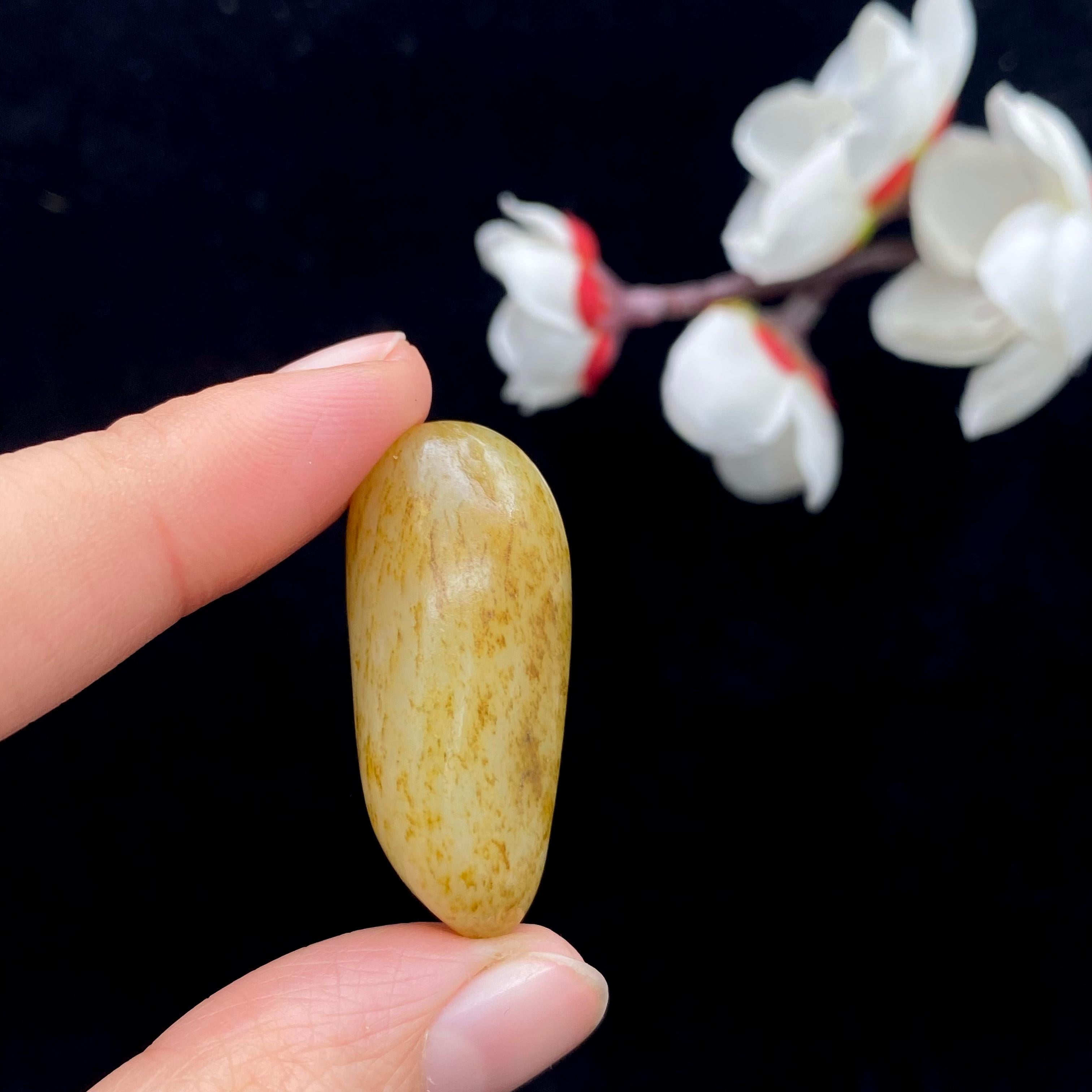 和田玉洒金皮籽料吊坠籽（14.6g）