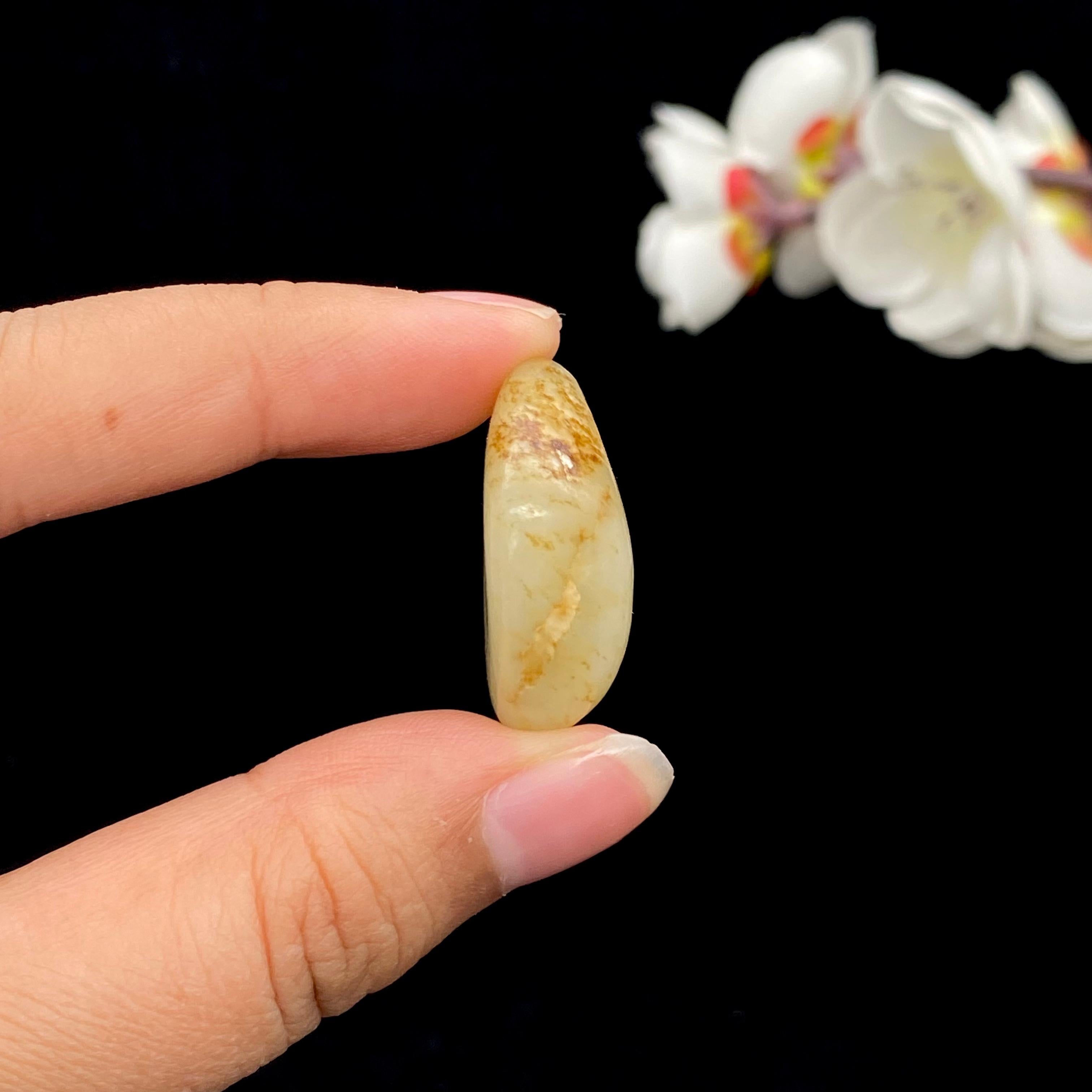 和田玉洒金皮籽料吊坠籽（10.8g）