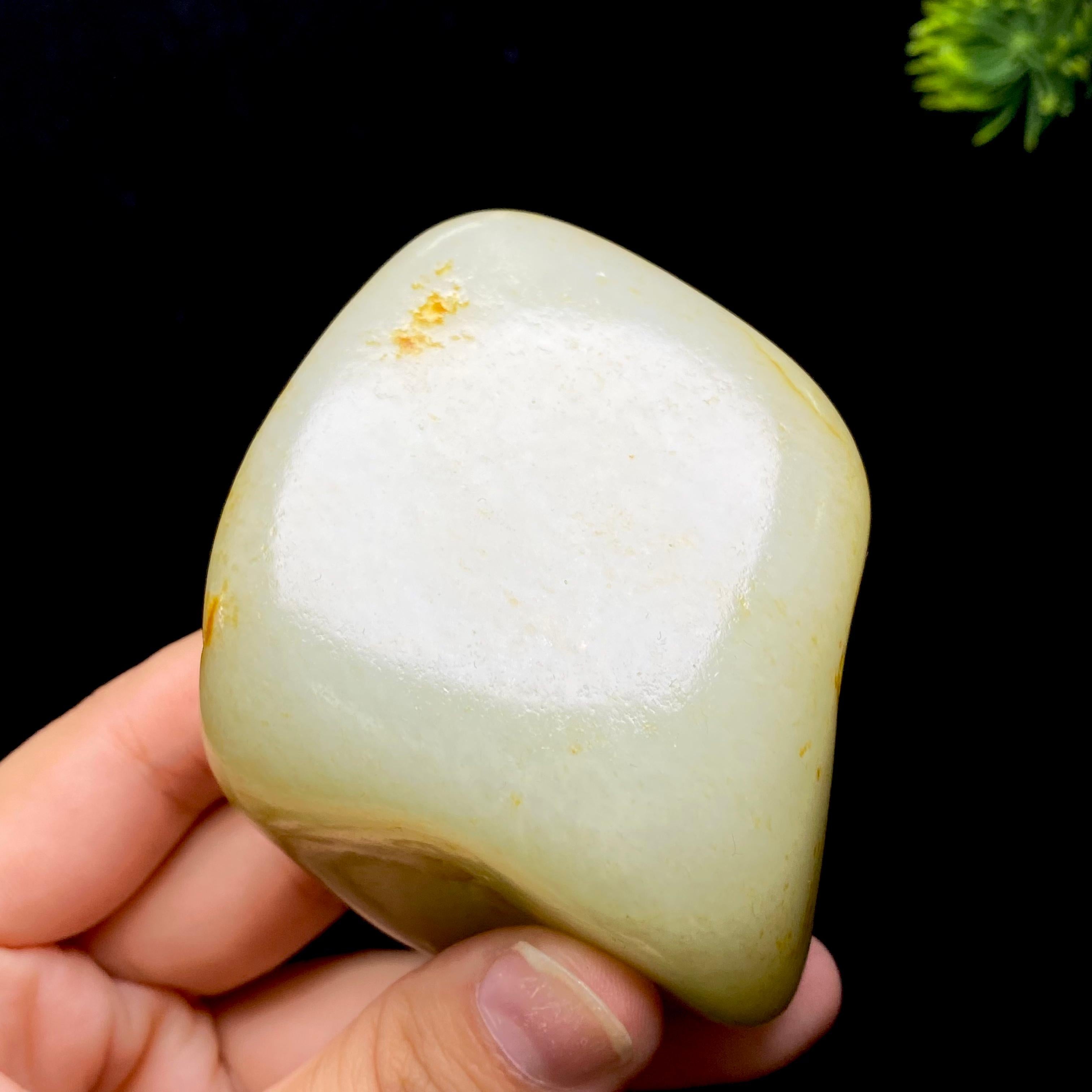 和田玉洒金皮白肉籽料（251.0g）
