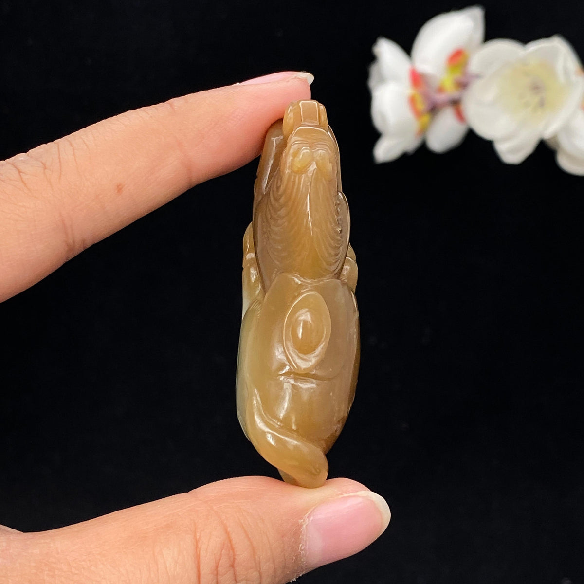 和田玉糖青白【马】挂件（33.9g）