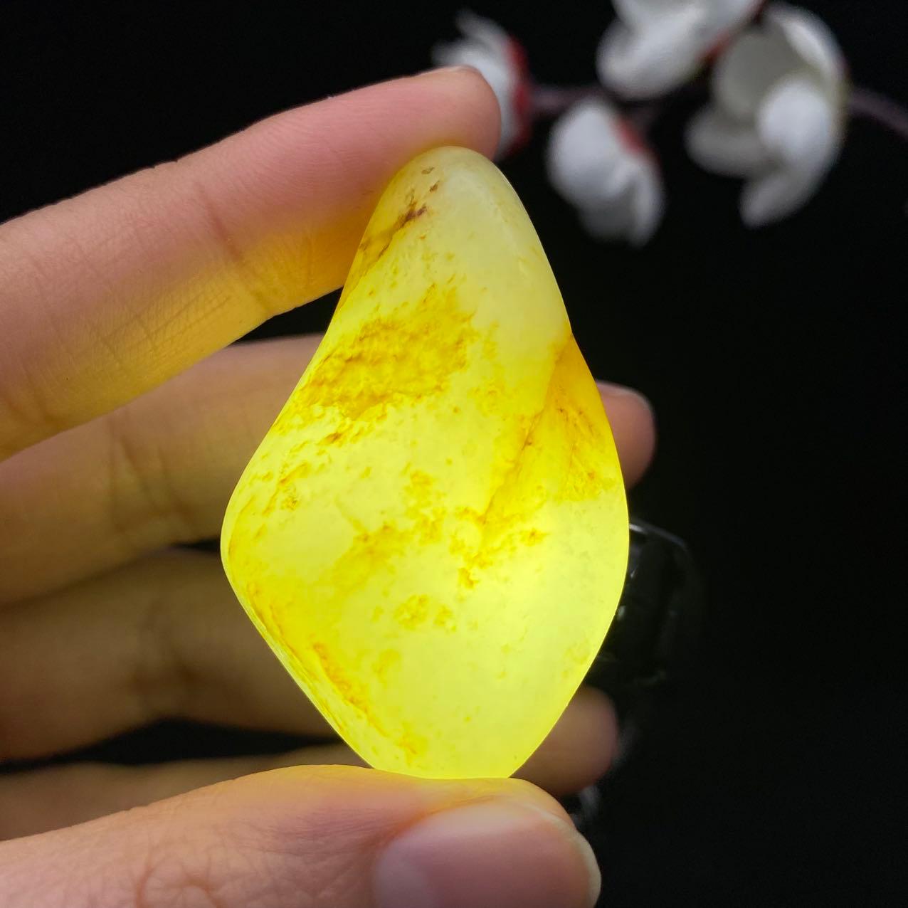 和田玉洒金皮籽料（31.4g）