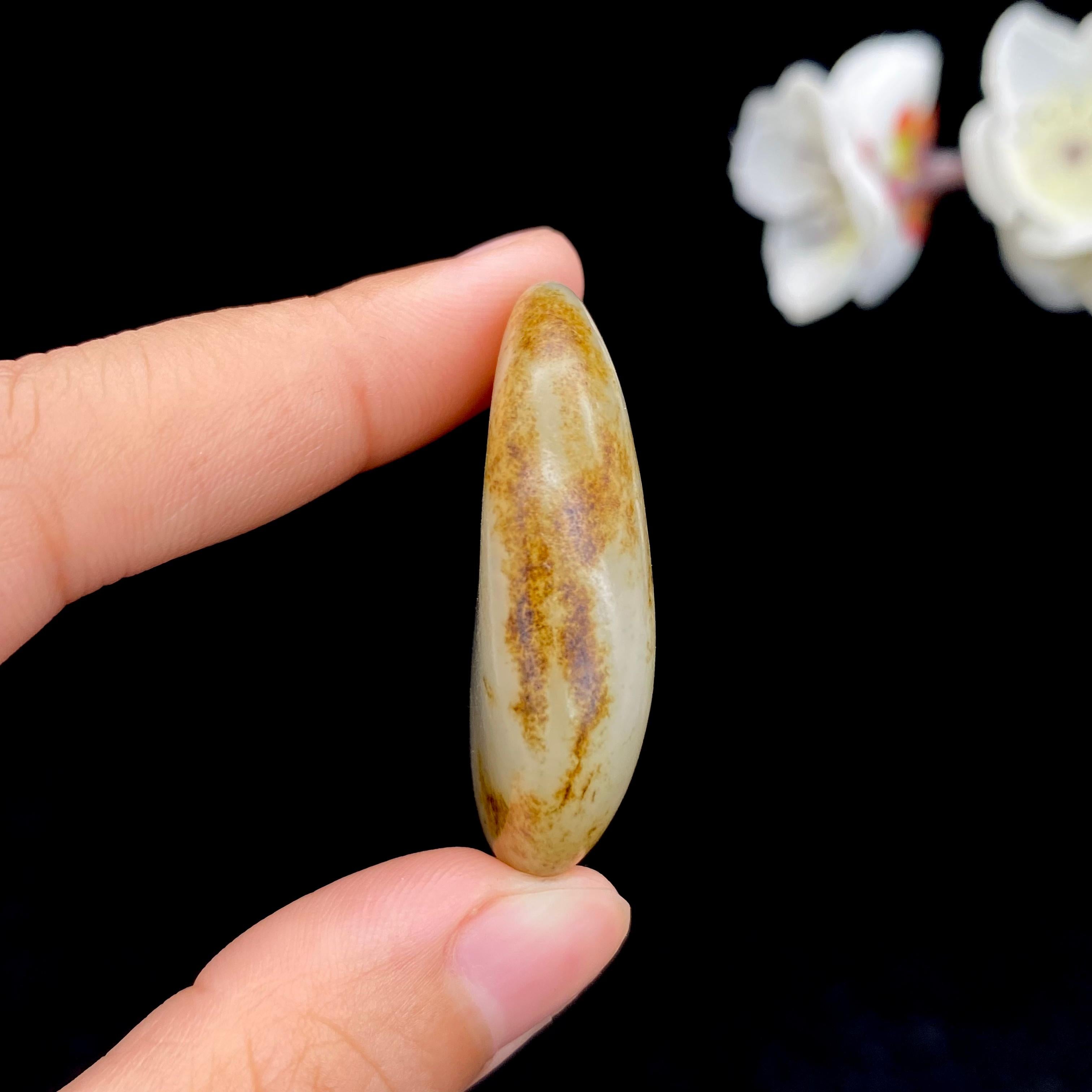 和田玉洒金皮籽料挂件（19g）