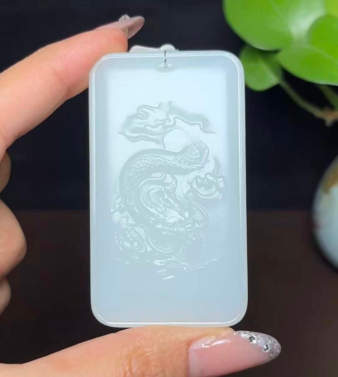 和田羊脂玉龙牌（80.9g）