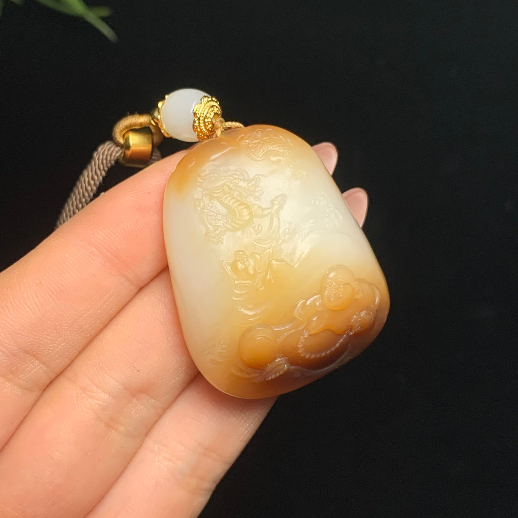 高品质和田玉糖白玉弥勒佛挂件（32.5g）