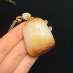 高品质和田玉糖白玉弥勒佛挂件（32.5g）