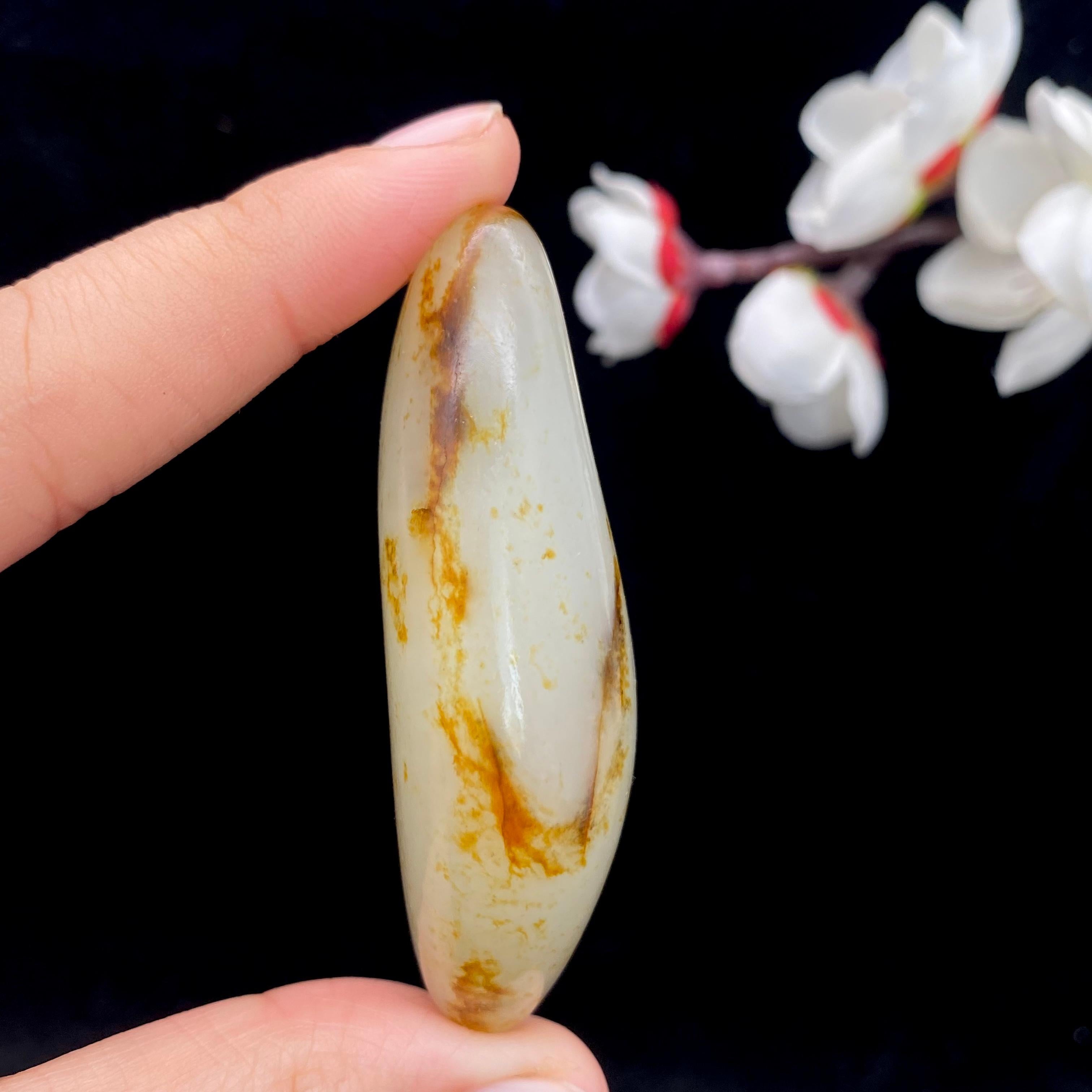 和田玉洒金皮籽料原石（59.3g）
