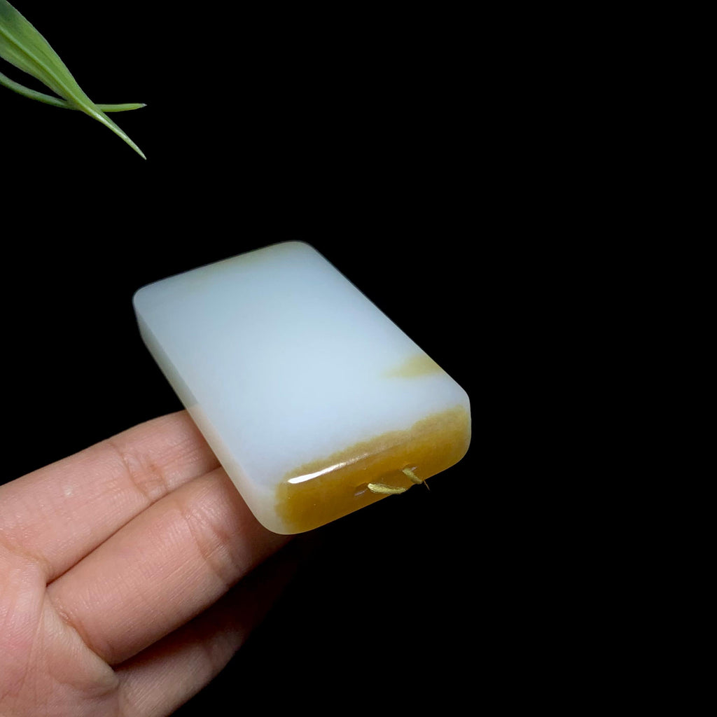和田玉山料糖白玉无事牌（81.0g）