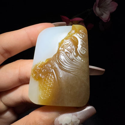 和田玉糖白玉关公牌子（56.9g）