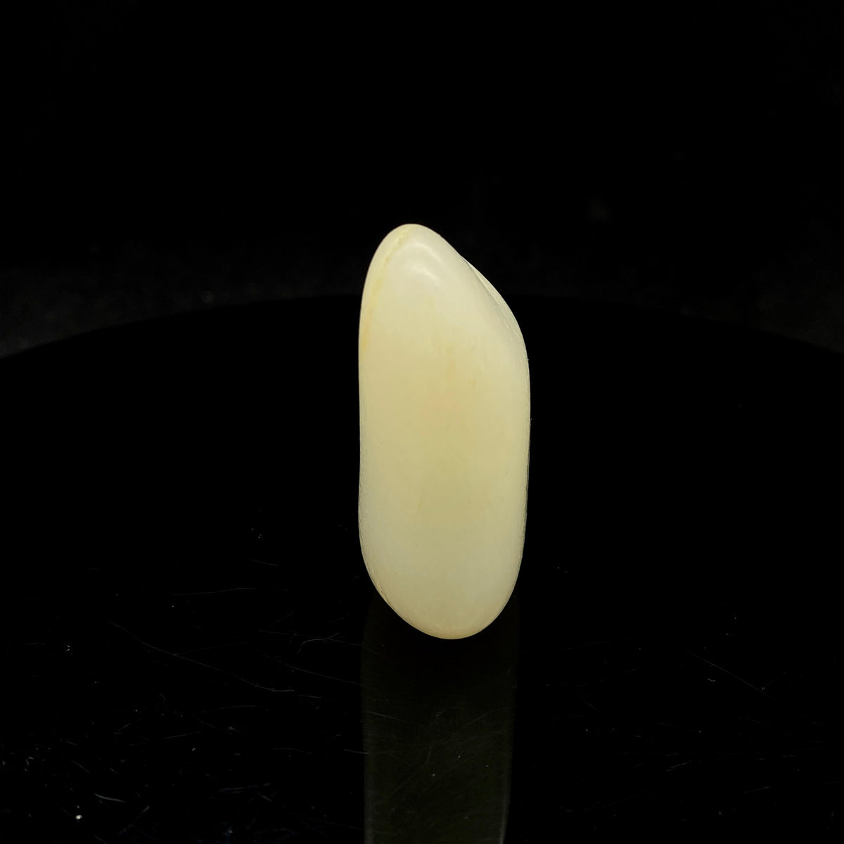 和田玉白玉籽料（66.1g）