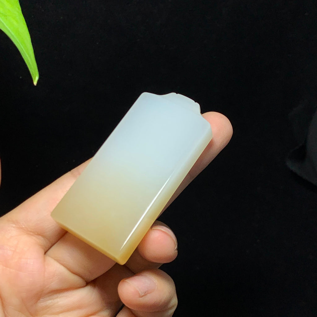 和田山料糖白玉无事牌挂件（39.7g）