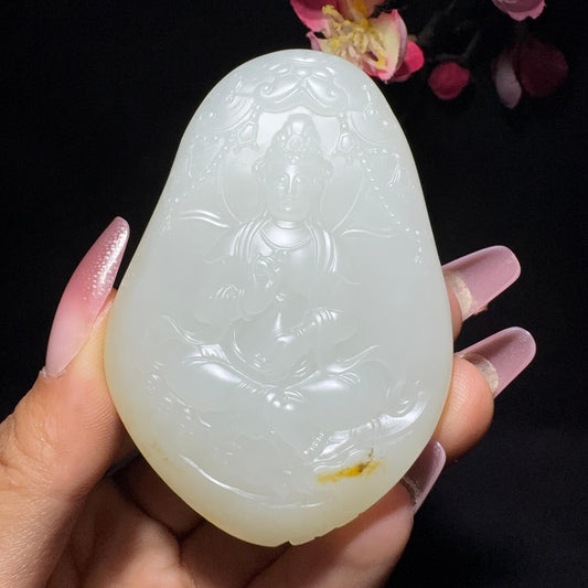 和田玉籽料挂件莲花观音（75.7g）