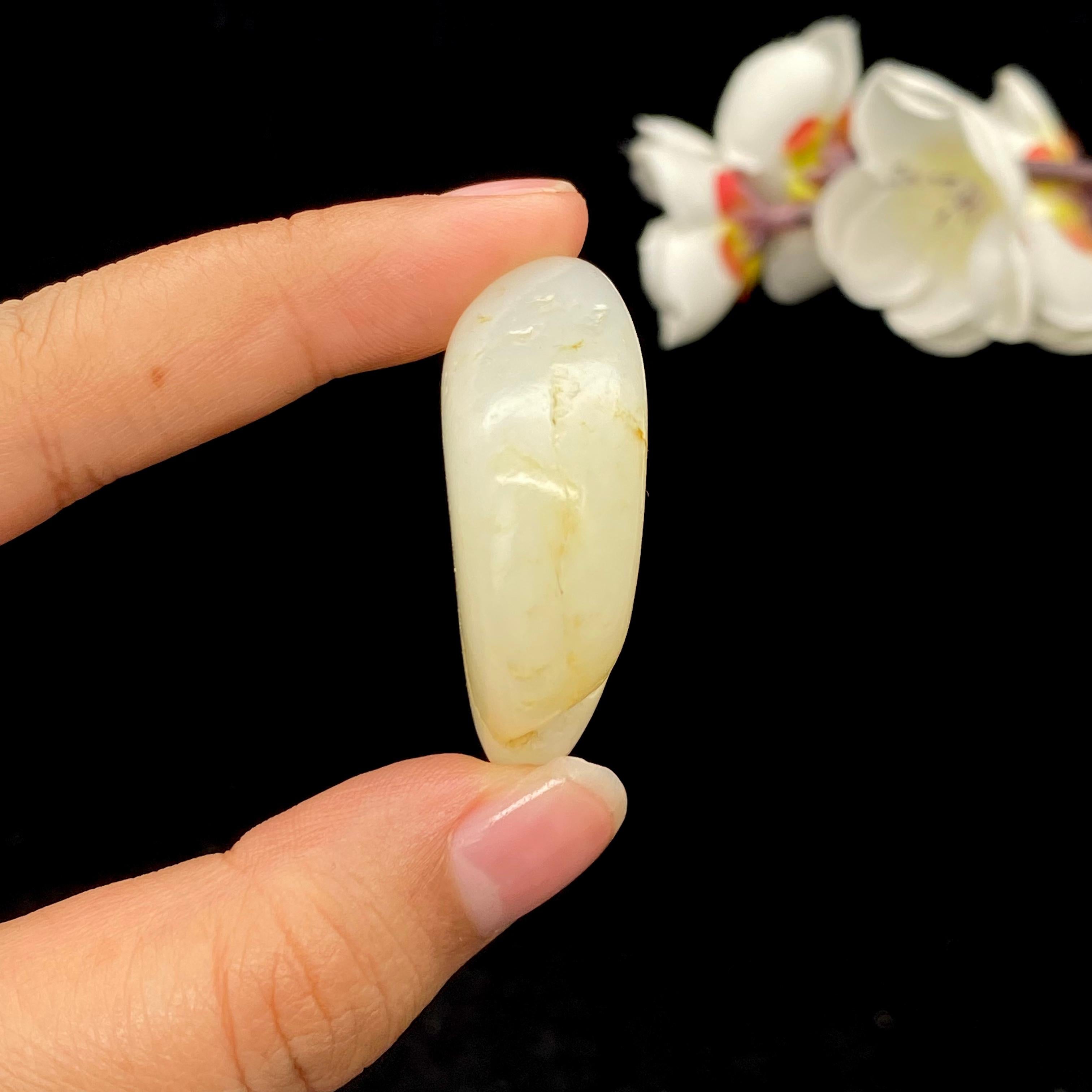 和田玉洒金皮籽料（32.1g）