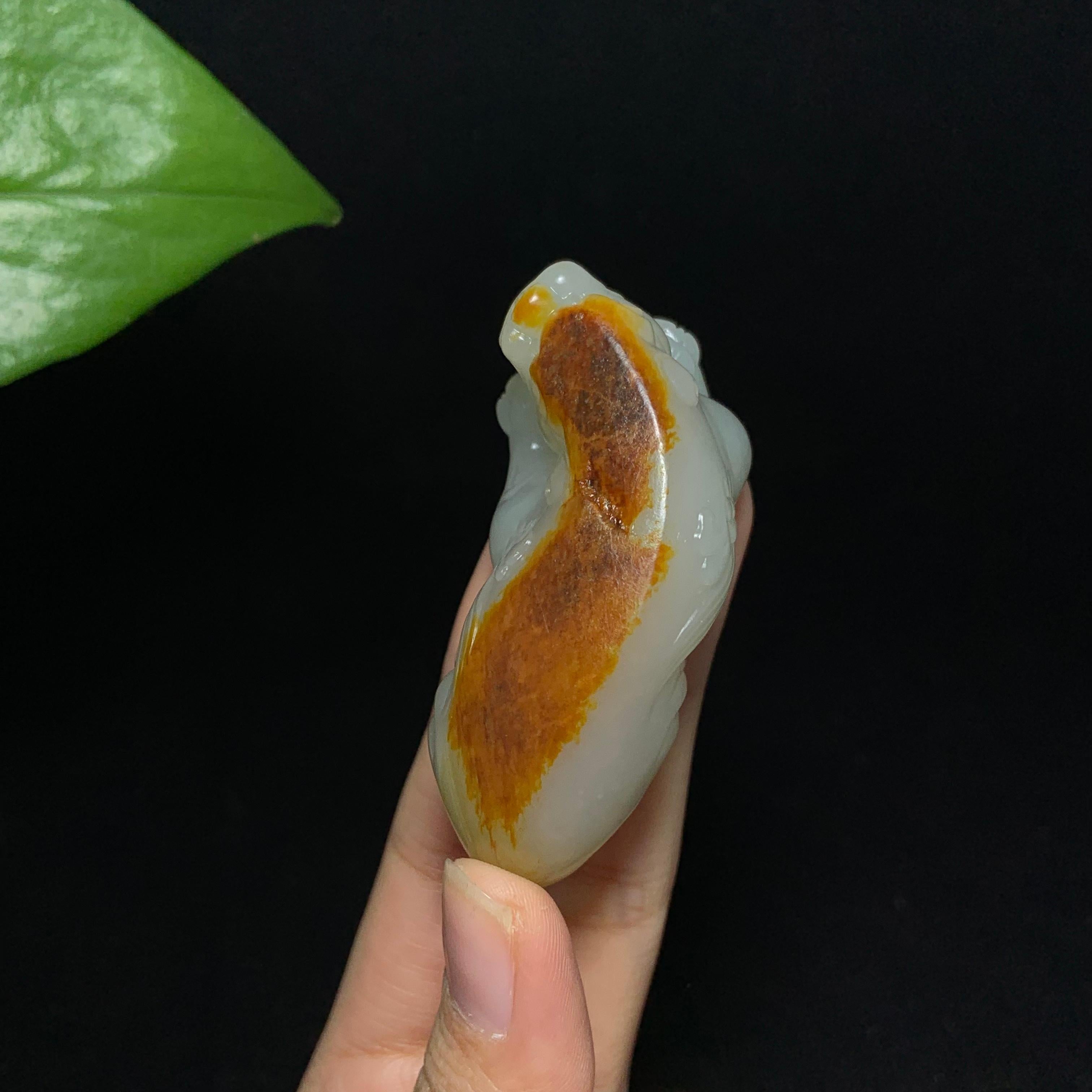 收藏级和田籽料聚红皮白玉貔貅手把件（67.5g）