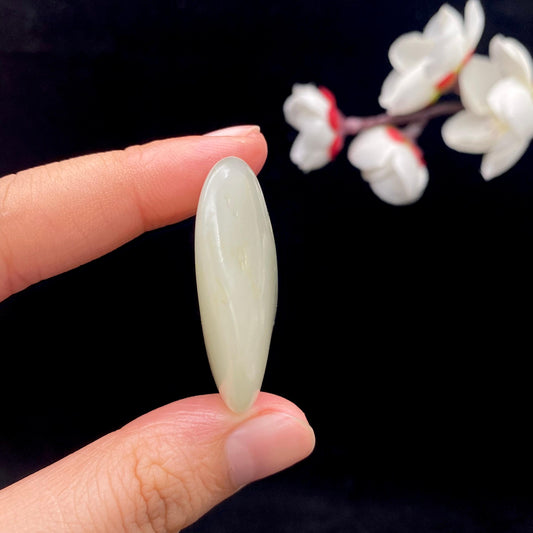 和田玉青白玉籽料原石（19.3g）