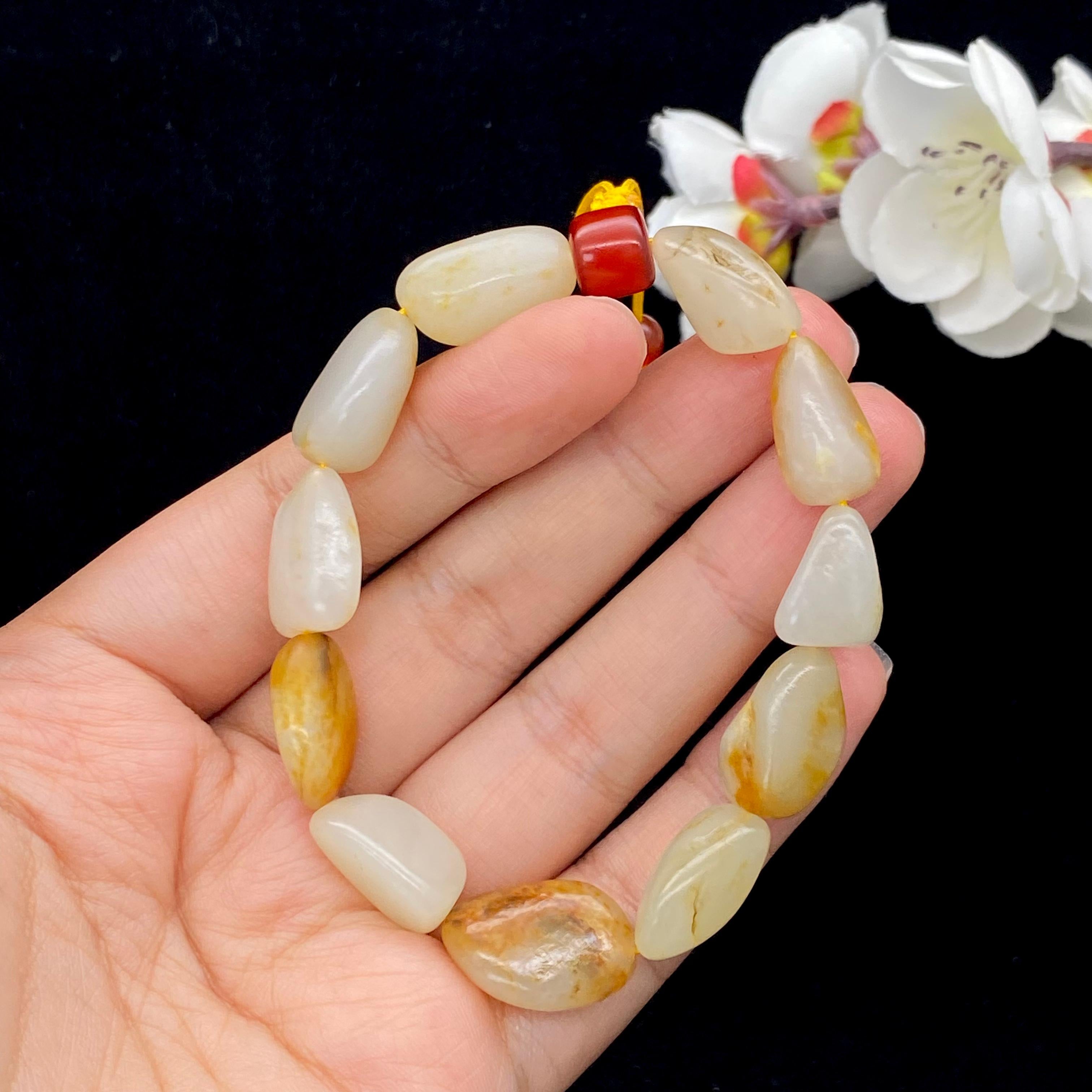 【超值推荐】和田玉洒金皮籽料【精品手串】（28.5g）