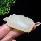 和田玉籽料无事牌（33.0g）