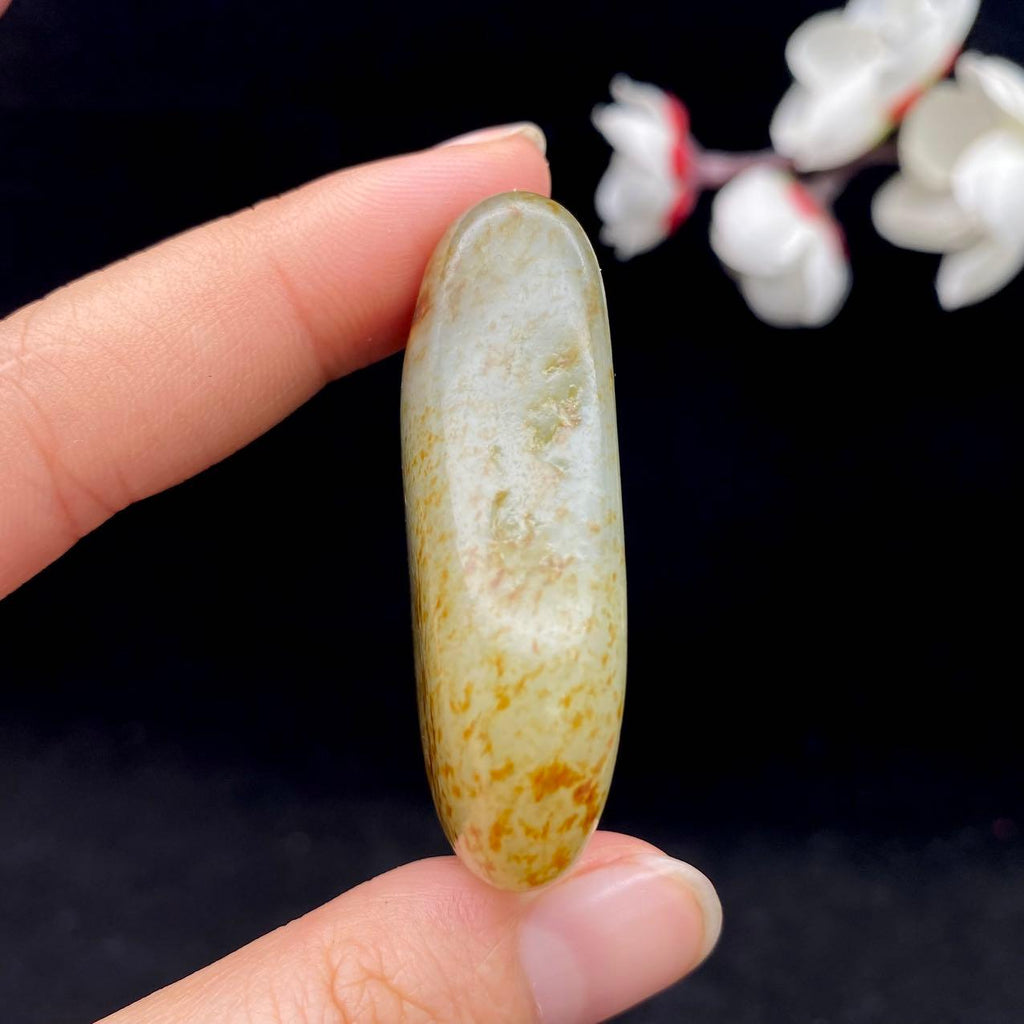 和田玉洒金皮青花底籽料（33g）
