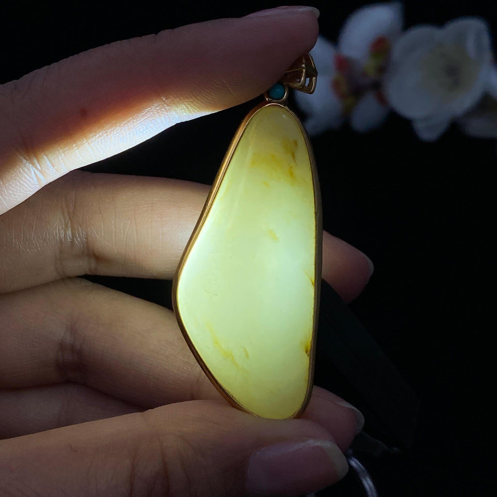 和田玉白玉籽料包金挂件（19.4g）