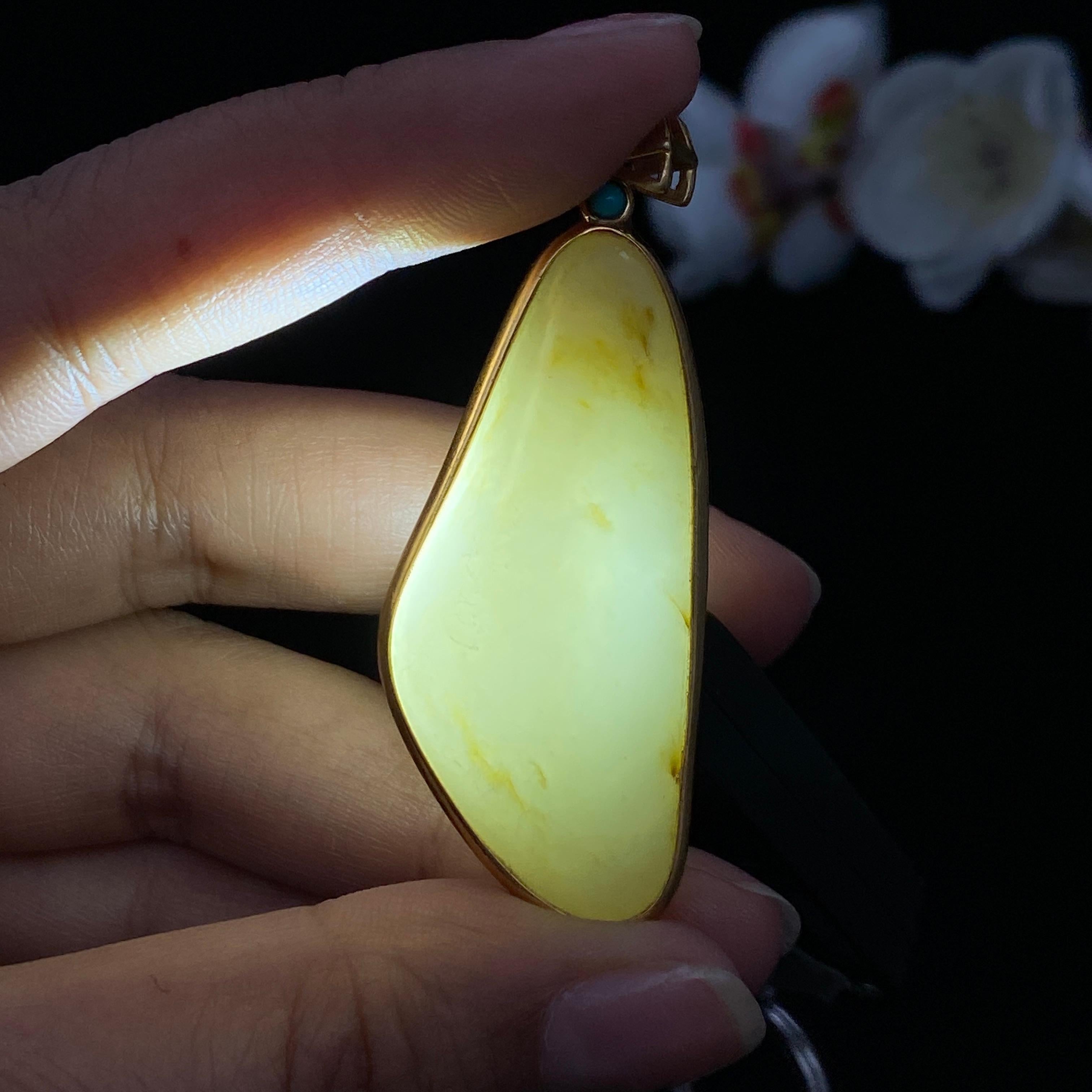 和田玉白玉籽料包金挂件（19.4g）
