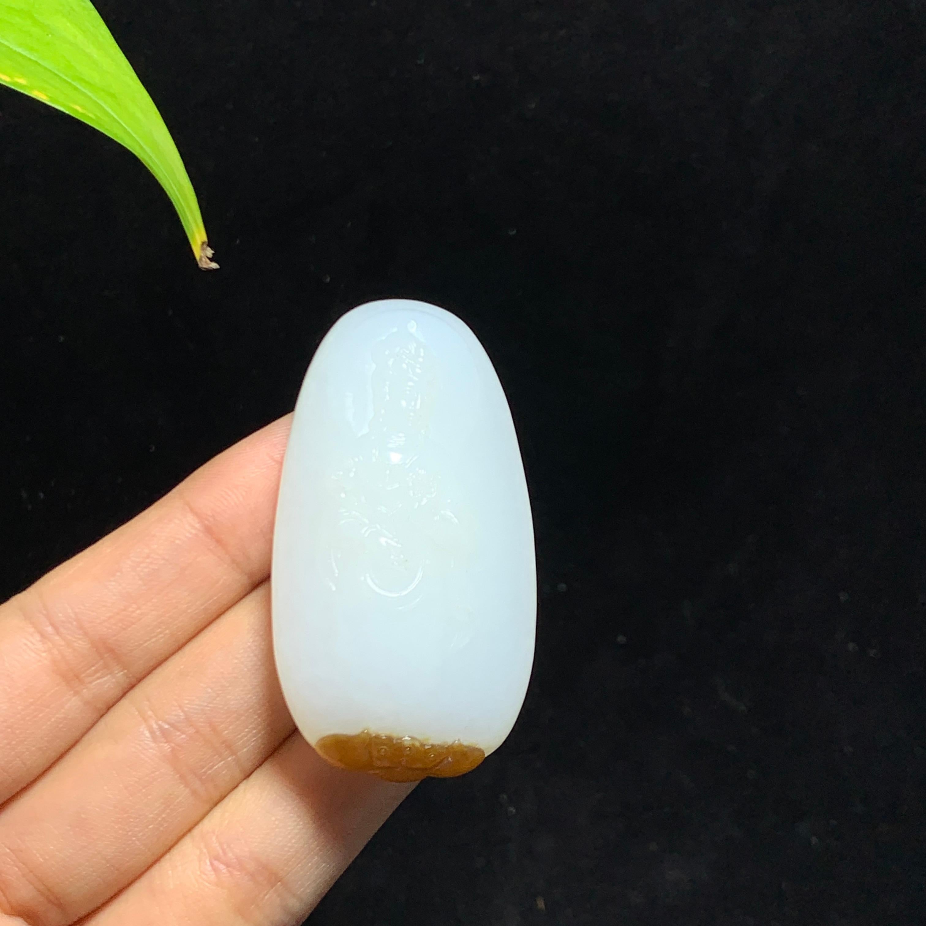 和田山料糖白玉观音挂件（43.2g）