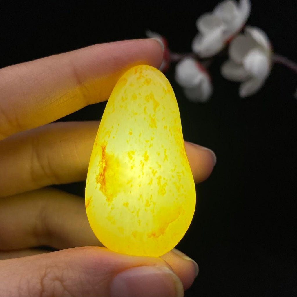 和田玉洒金皮籽料（19.8g）
