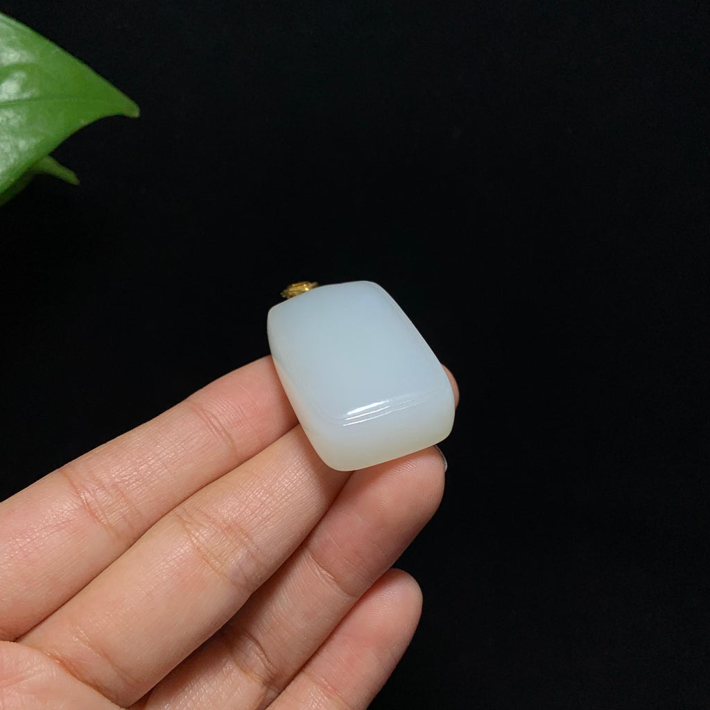 收藏级18k金镶和田山料羊脂白玉无事牌（24.2g）