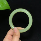 收藏级和田玉鸡油黄黄口手镯（67.2g）