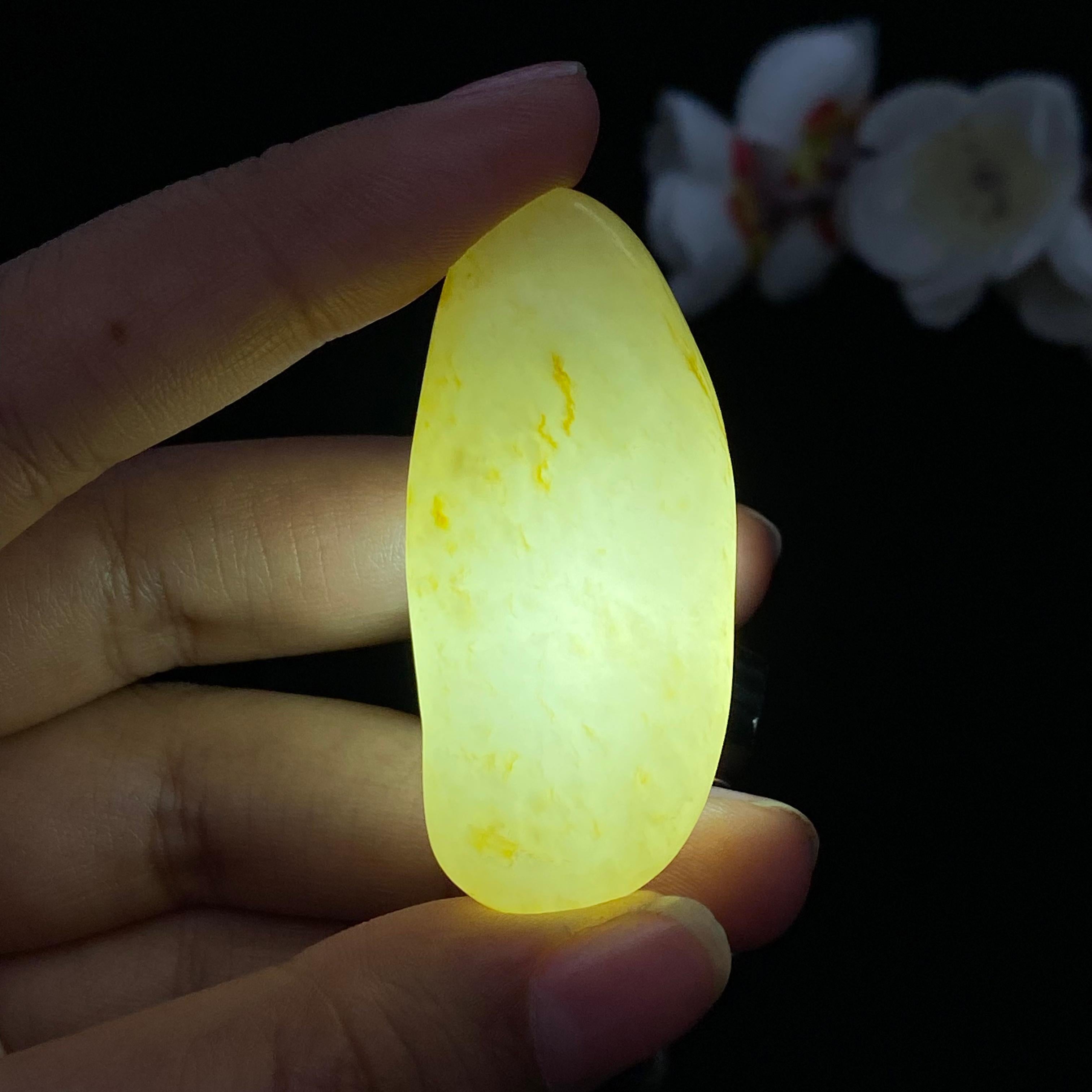 和田玉洒金皮籽料挂件（26.8g）