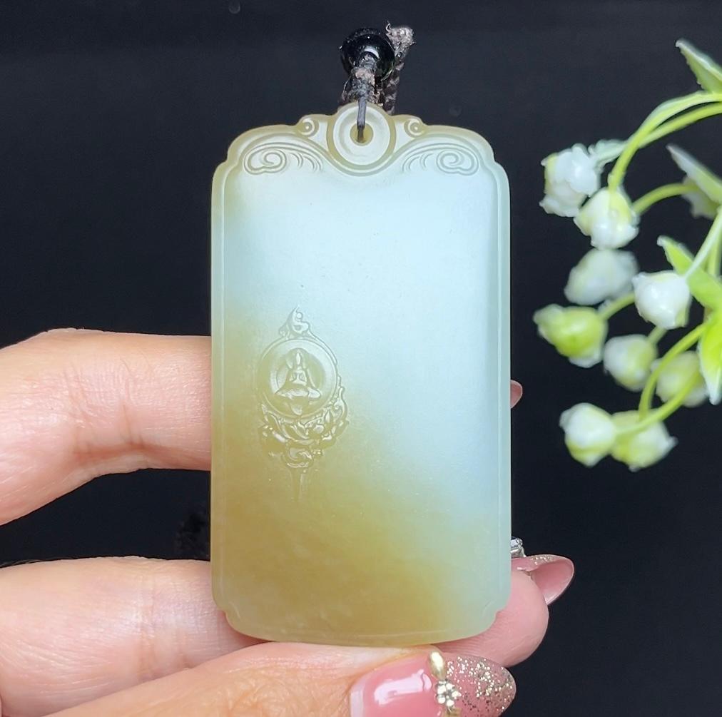 和田玉且末糖莲花无相佛平安无事牌（59.1g）