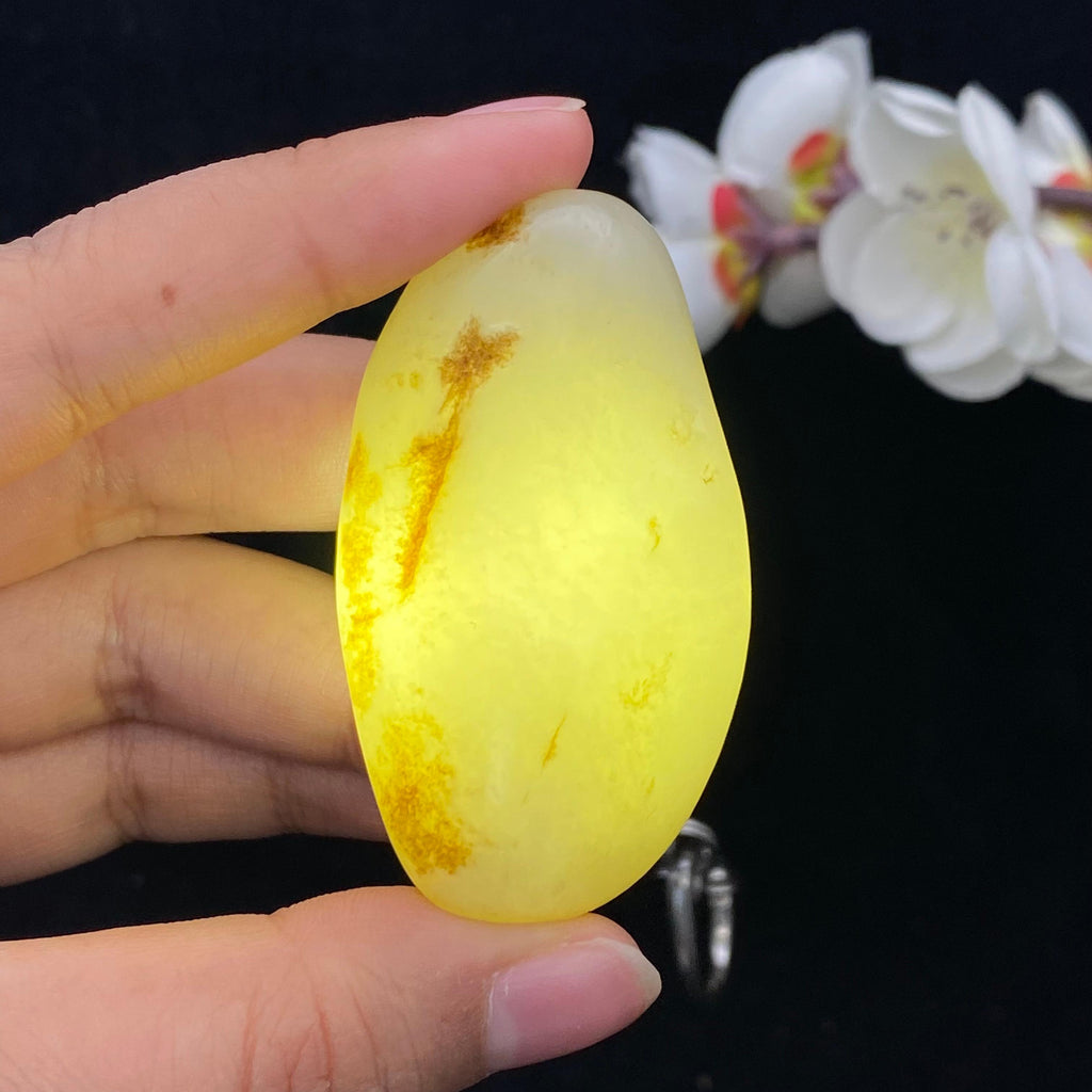 和田玉秋梨皮籽料挂件（51.2g）