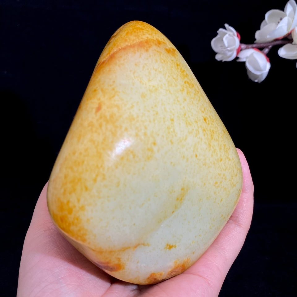 和田玉洒红皮籽料（1087.2g）