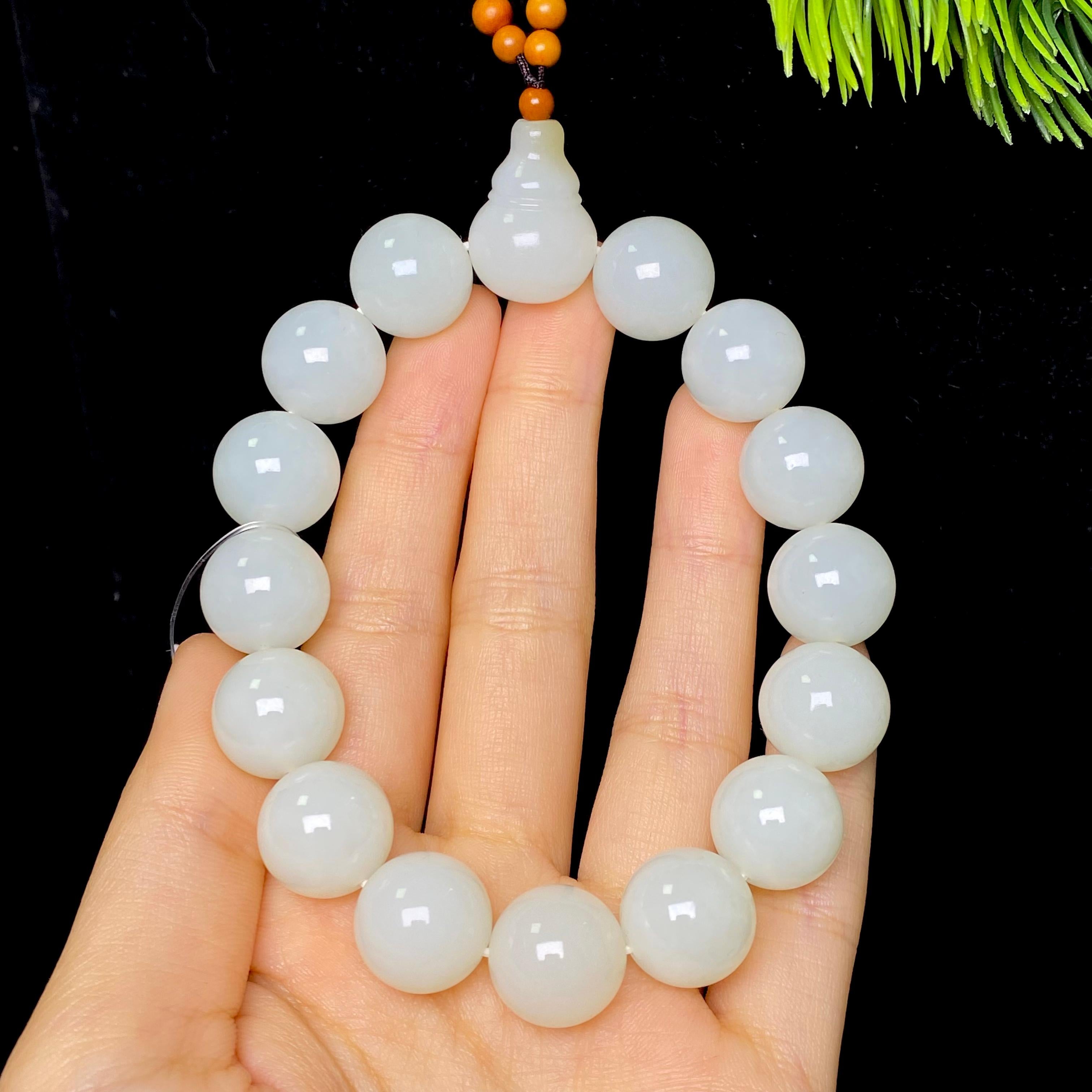 和田玉糖白圆珠手串（67.9g）